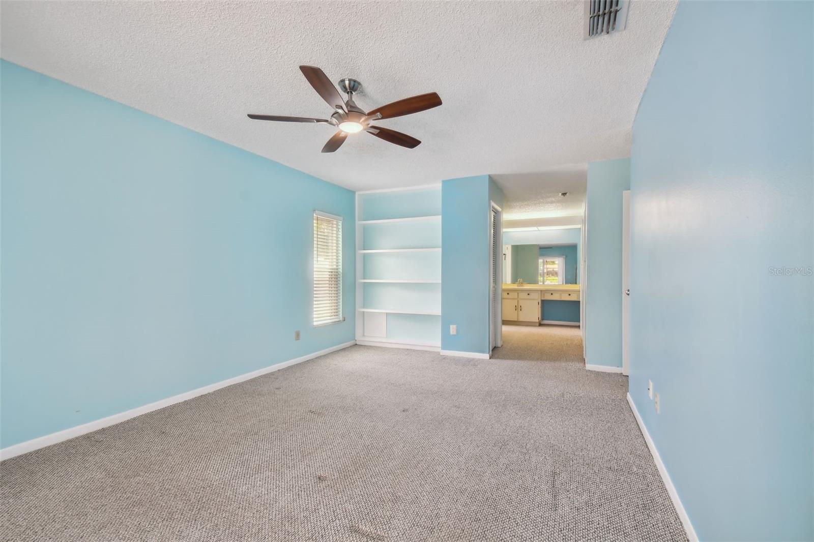 3925 DUNAIRE DR, VALRICO, FL, 33596