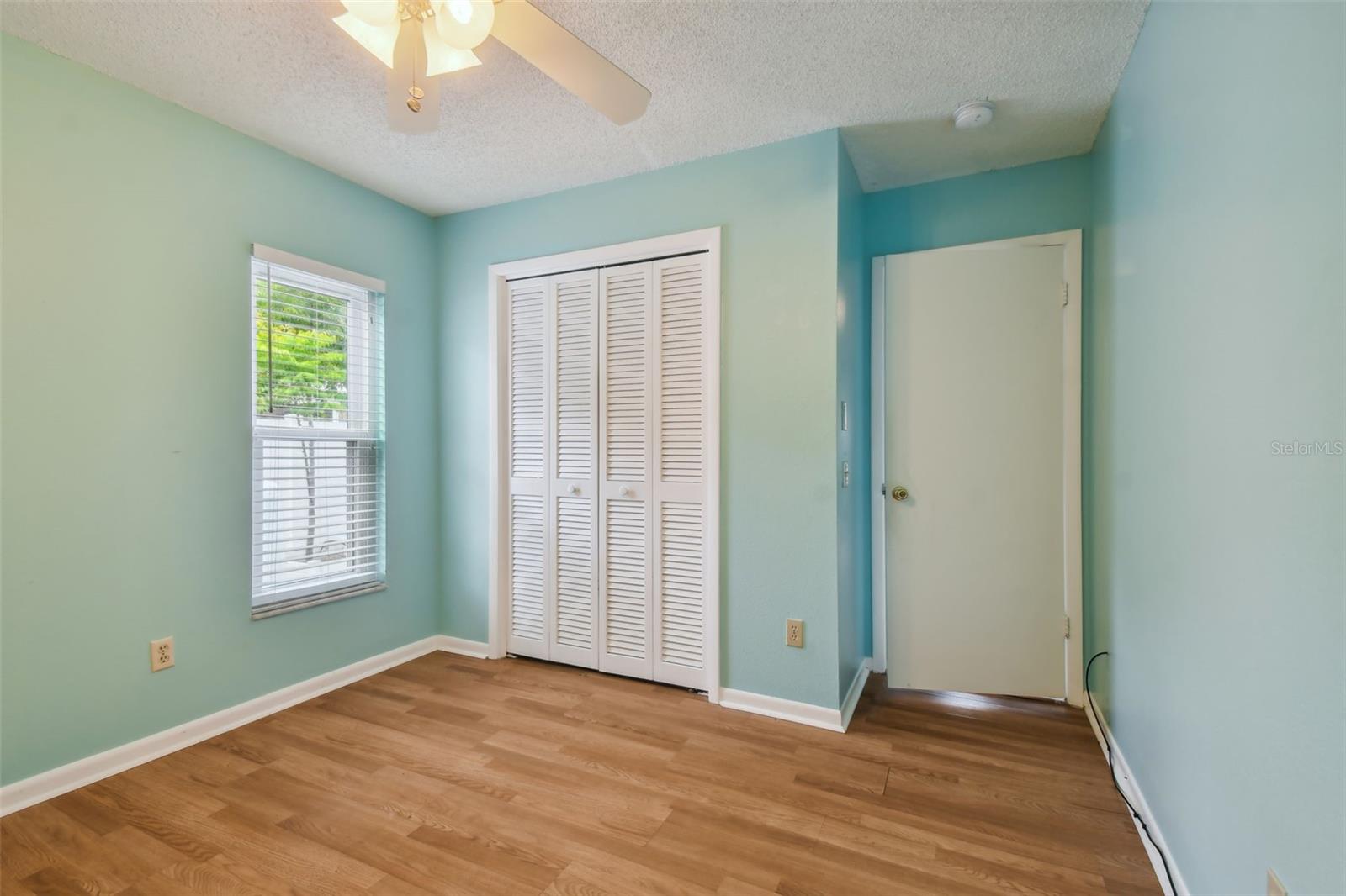 3925 DUNAIRE DR, VALRICO, FL, 33596