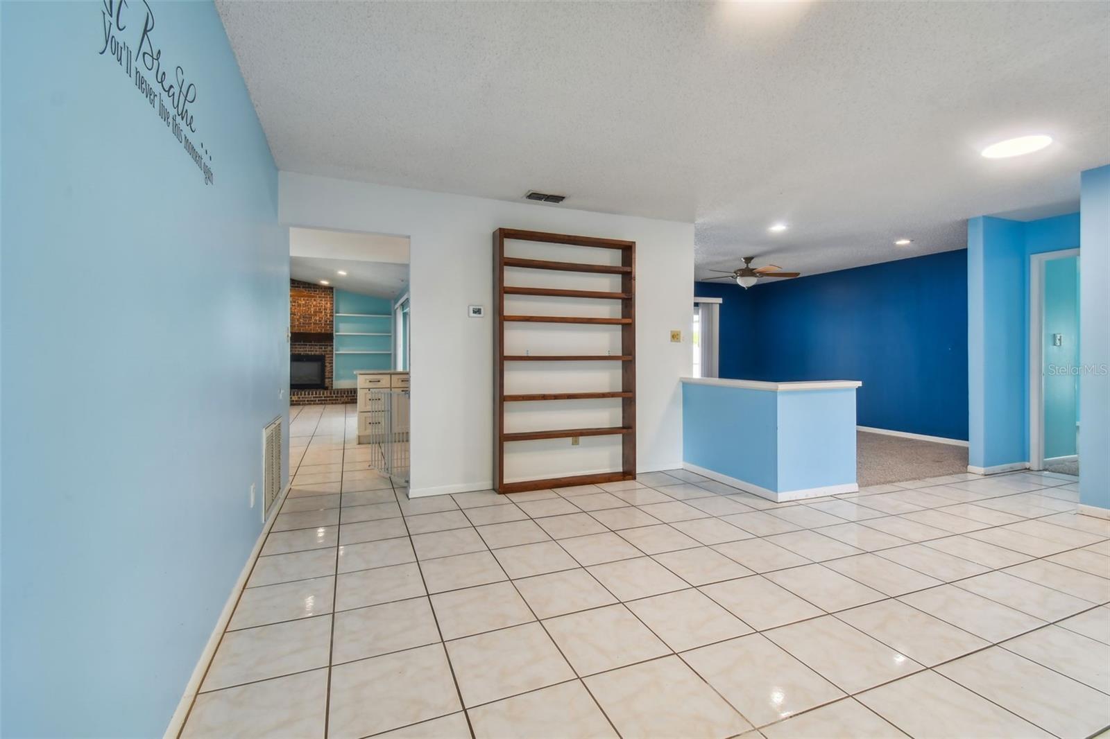 3925 DUNAIRE DR, VALRICO, FL, 33596