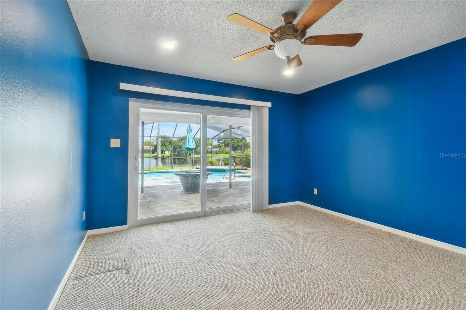 3925 DUNAIRE DR, VALRICO, FL, 33596