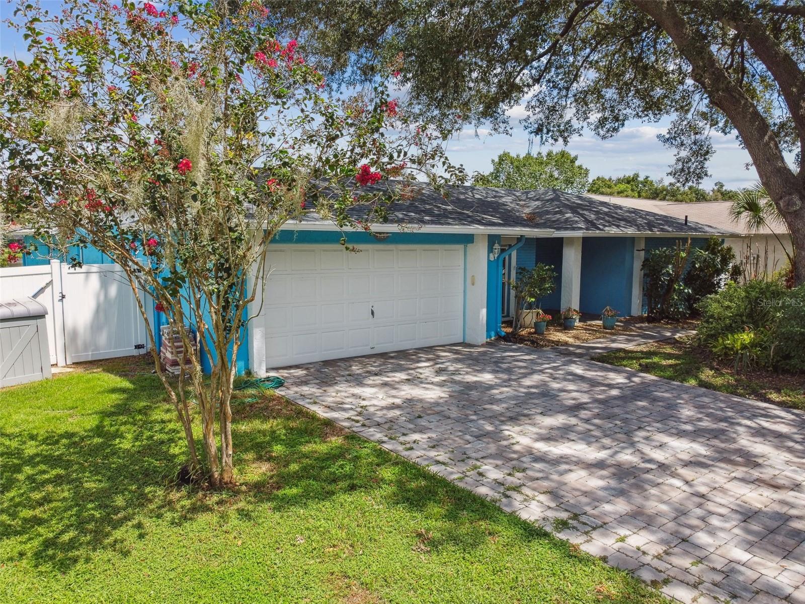 3925 DUNAIRE DR, VALRICO, FL, 33596