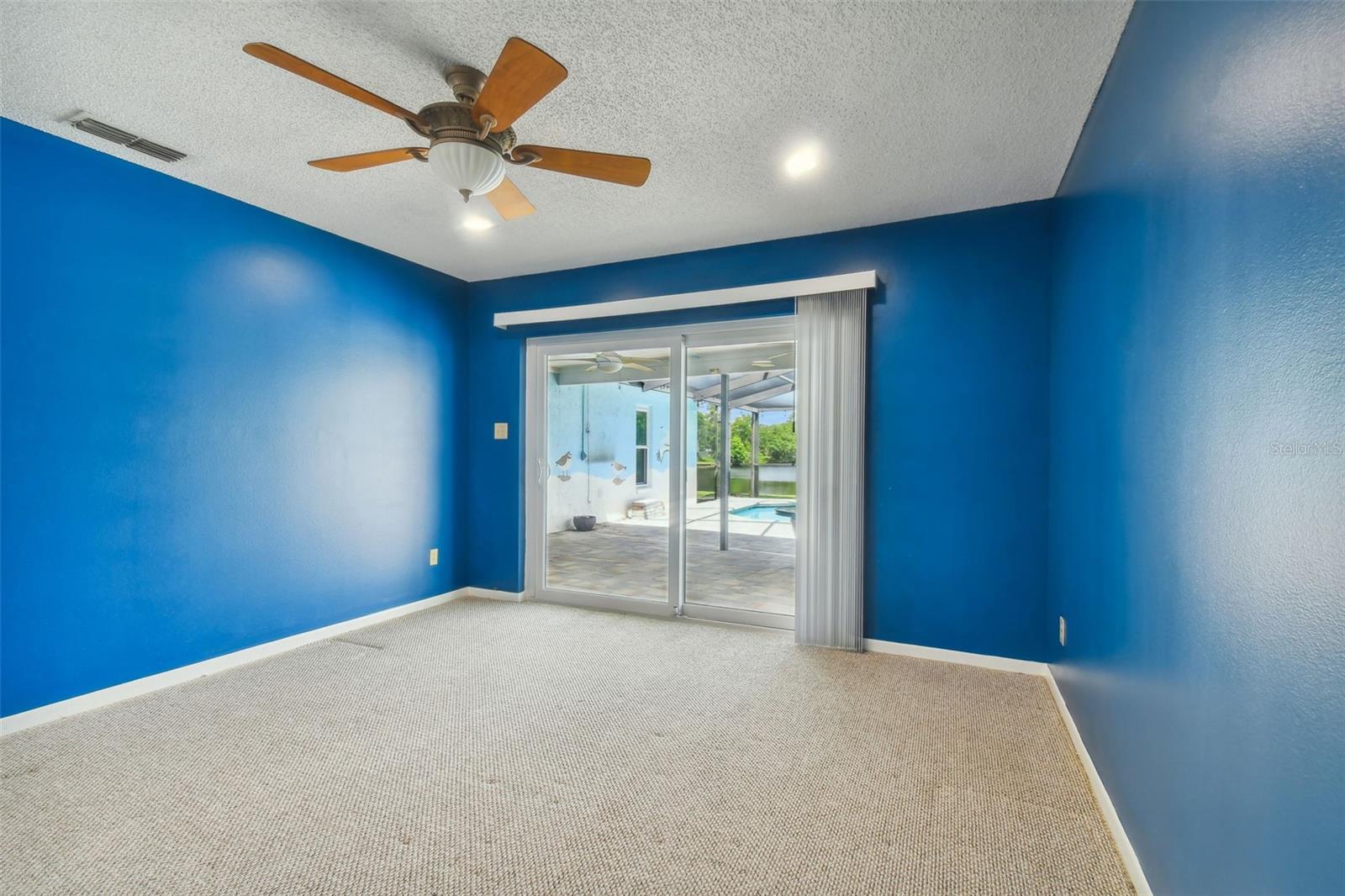 3925 DUNAIRE DR, VALRICO, FL, 33596