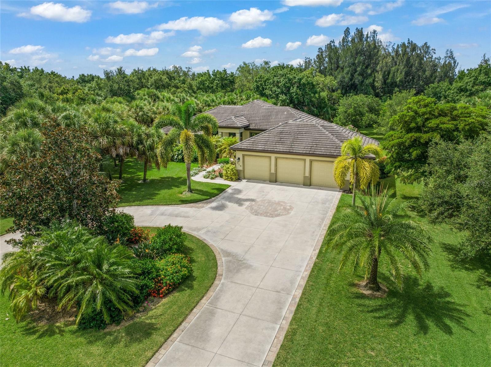 714 VANDERBILT DR, NOKOMIS, FL, 34275