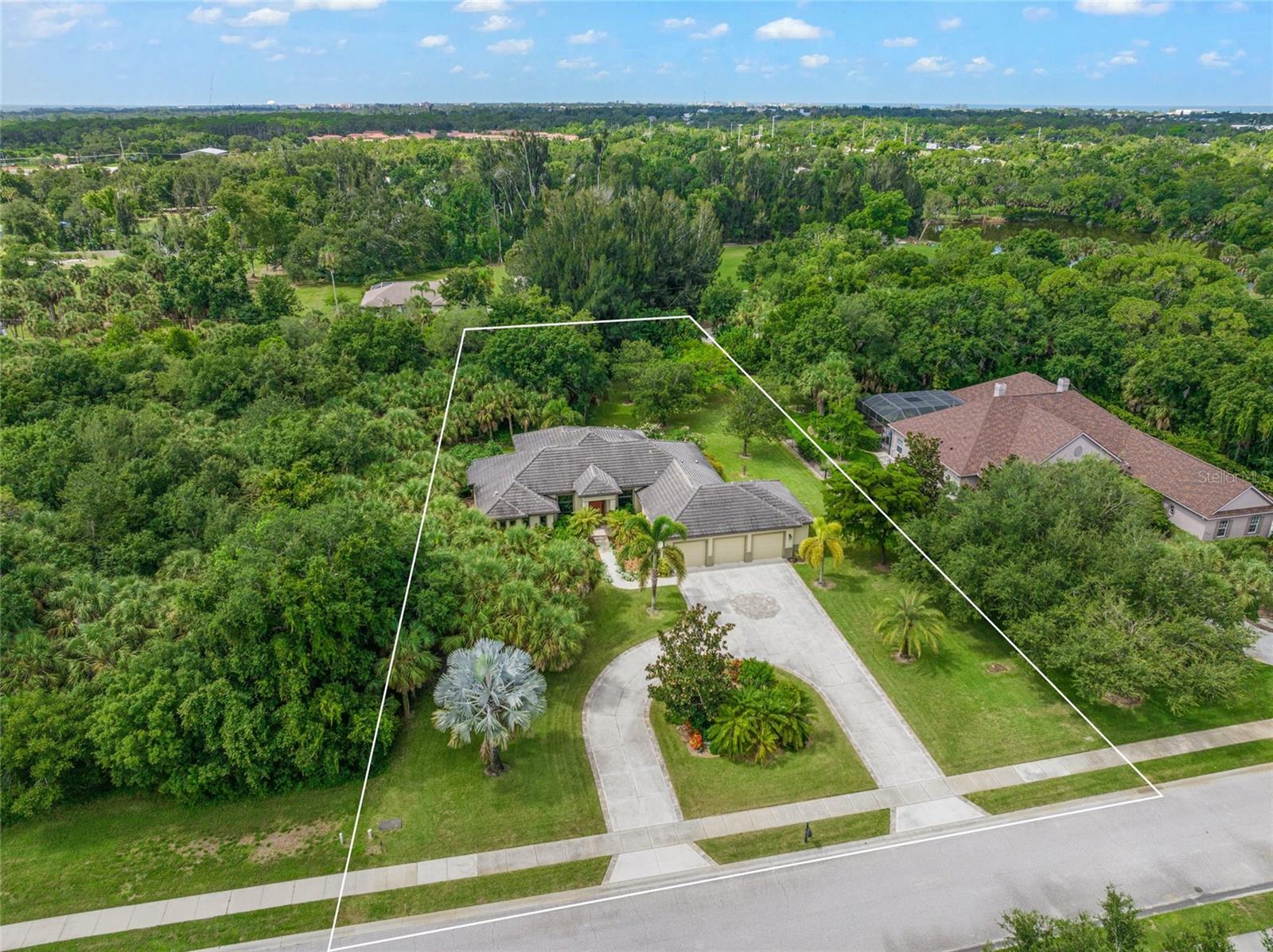 714 VANDERBILT DR, NOKOMIS, FL, 34275