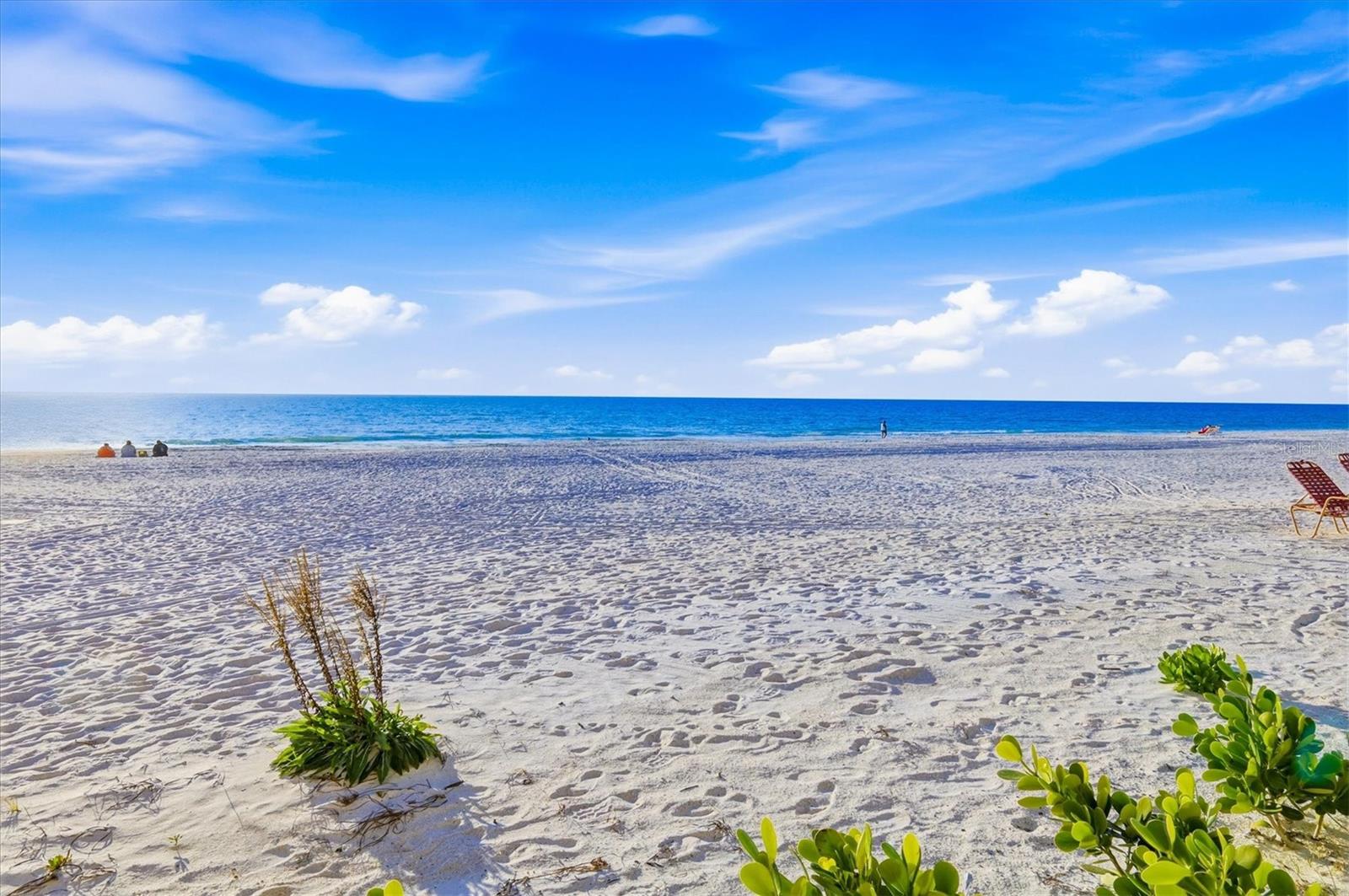 1900 GULF DR N #4, BRADENTON BEACH, FL, 34217