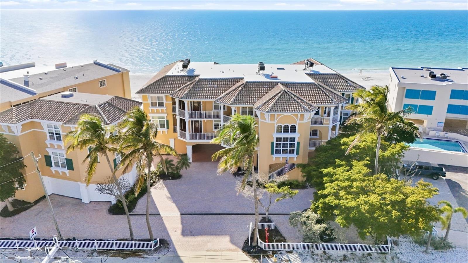 1900 GULF DR N #4, BRADENTON BEACH, FL, 34217