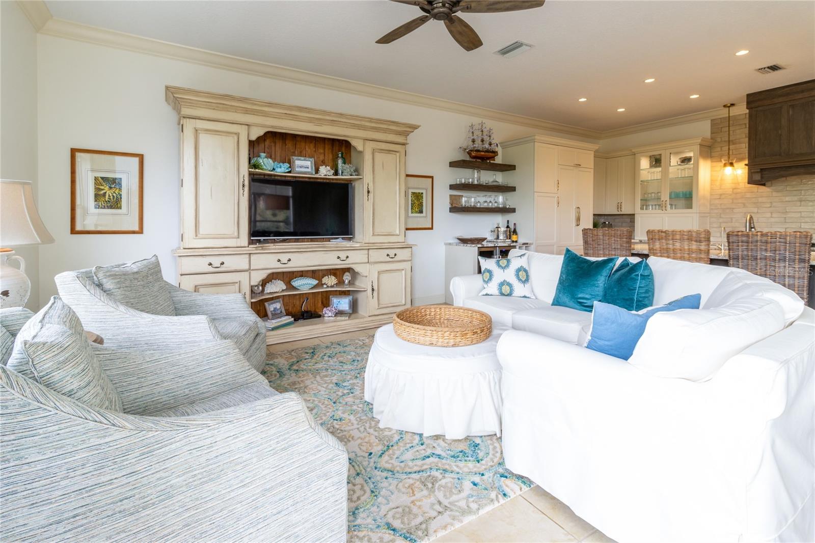 447 CANAL RD #447, SARASOTA, FL, 34242