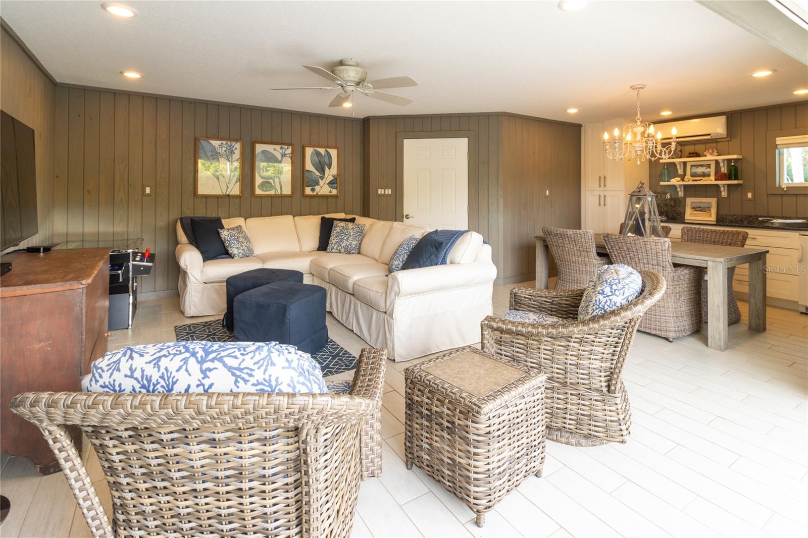 447 CANAL RD #447, SARASOTA, FL, 34242