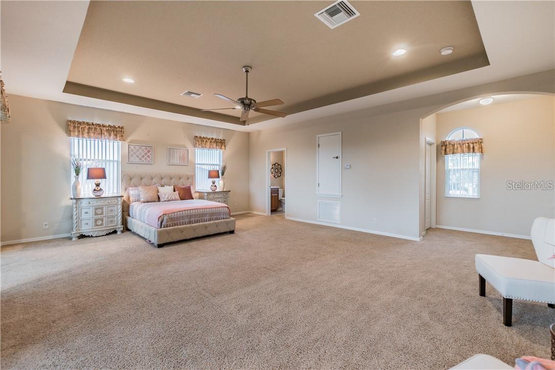 445 NOBLE FAIRE DR, SUN CITY CENTER, FL, 33573