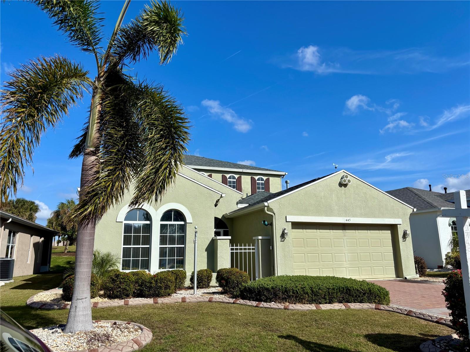 445 NOBLE FAIRE DR, SUN CITY CENTER, FL, 33573