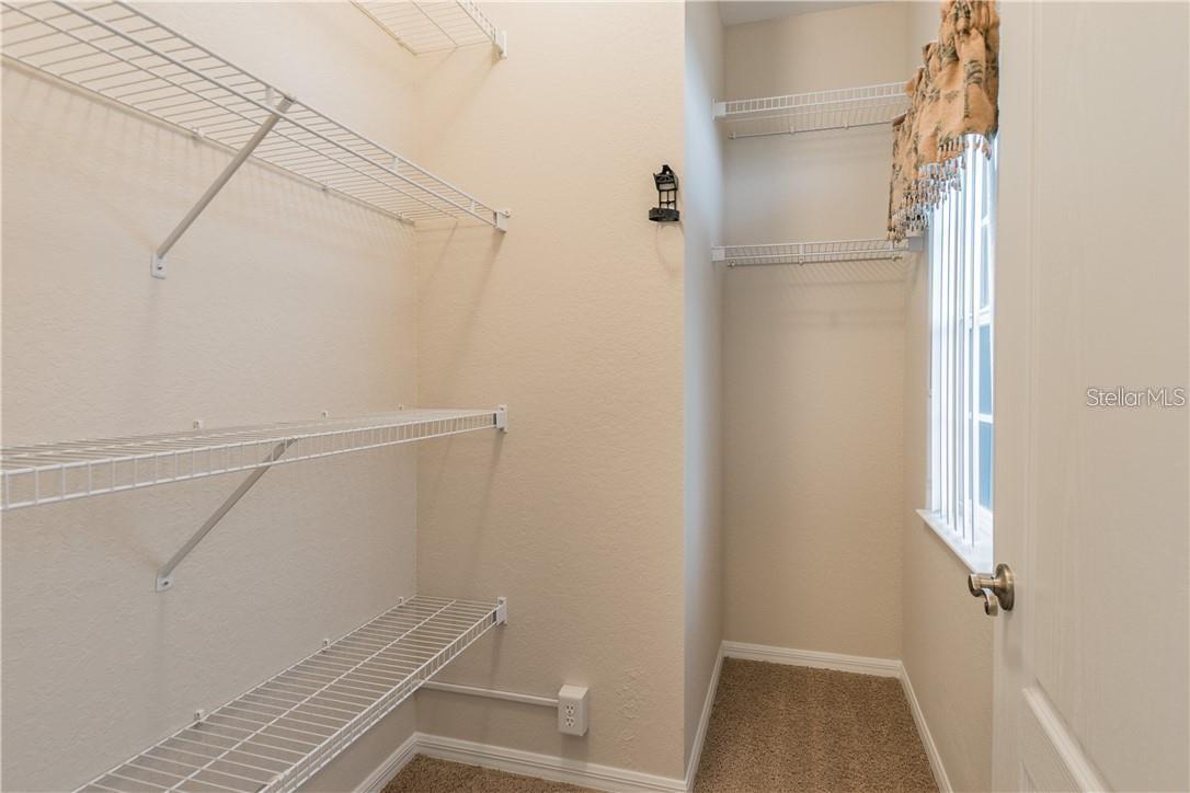 445 NOBLE FAIRE DR, SUN CITY CENTER, FL, 33573