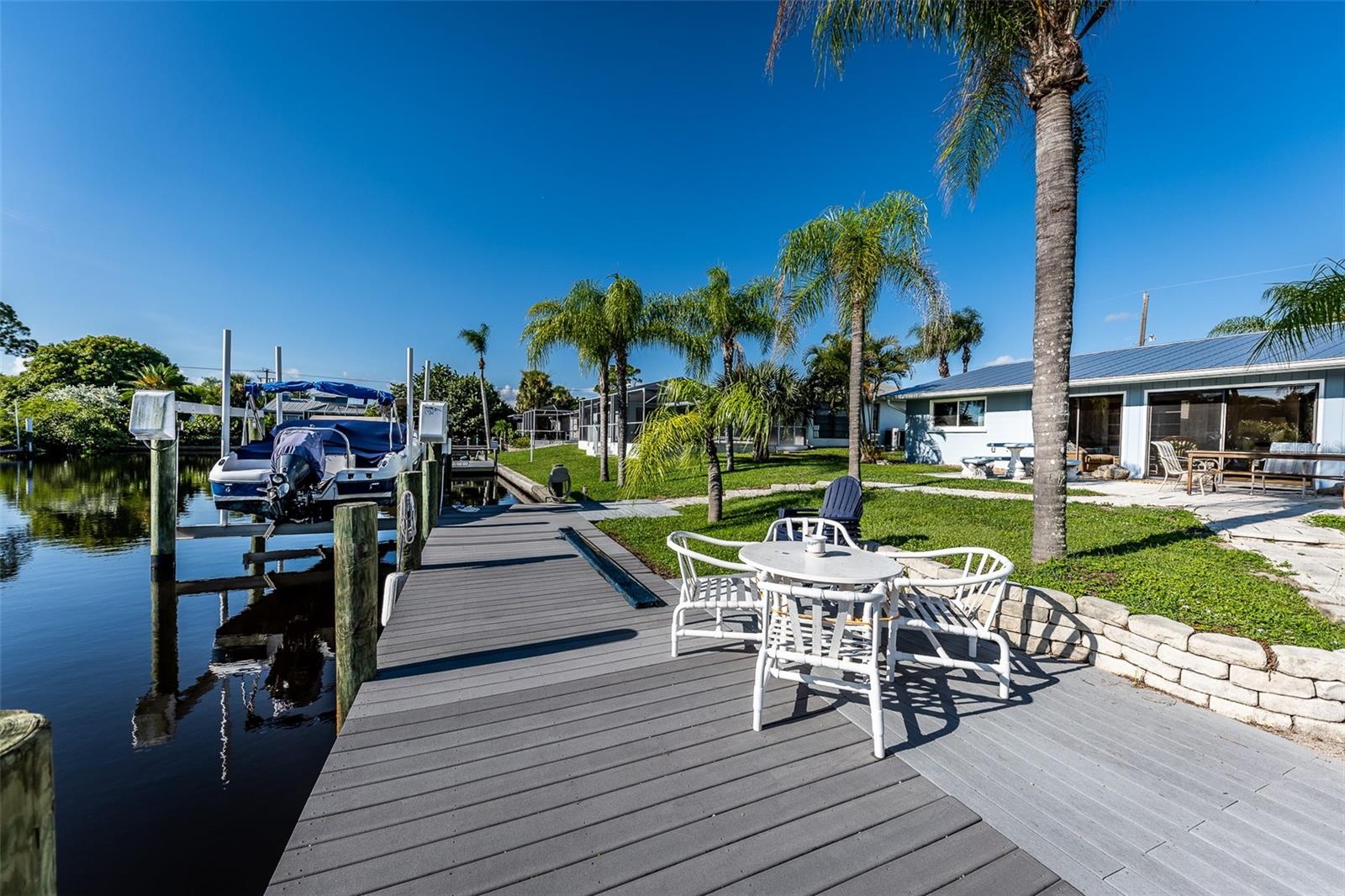 18598 BRIGGS CIR, PORT CHARLOTTE, FL, 33948