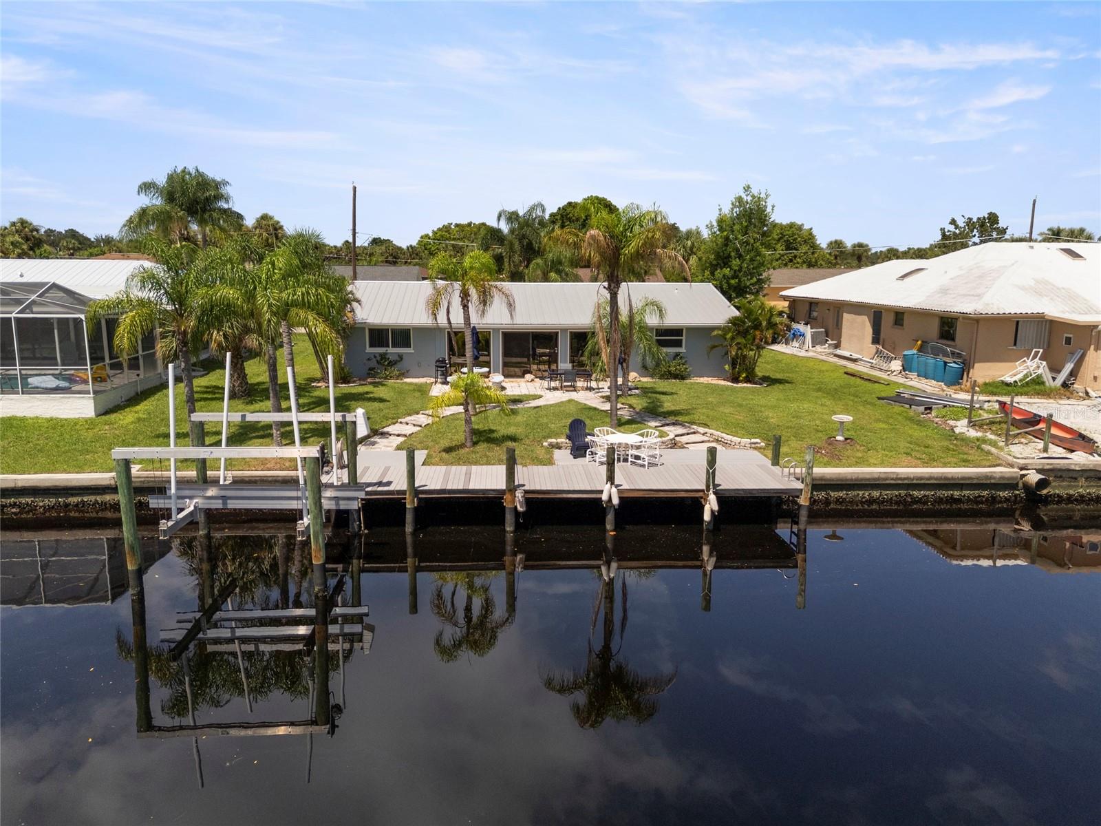 18598 BRIGGS CIR, PORT CHARLOTTE, FL, 33948