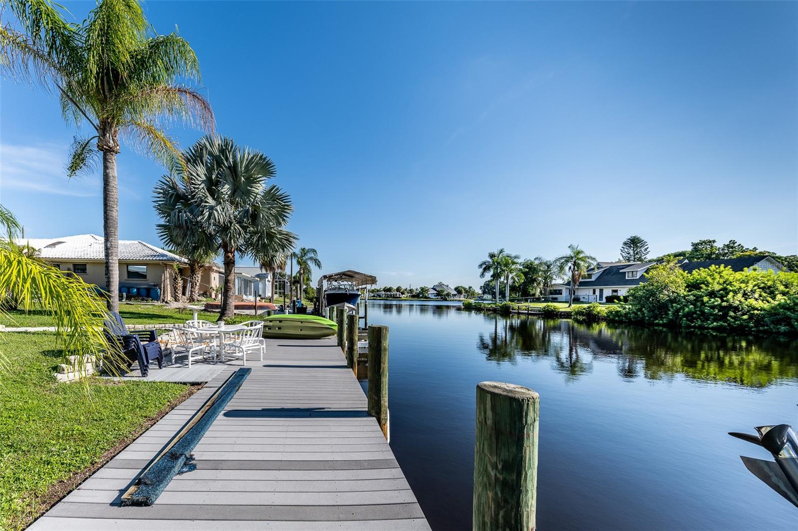 18598 BRIGGS CIR, PORT CHARLOTTE, FL, 33948