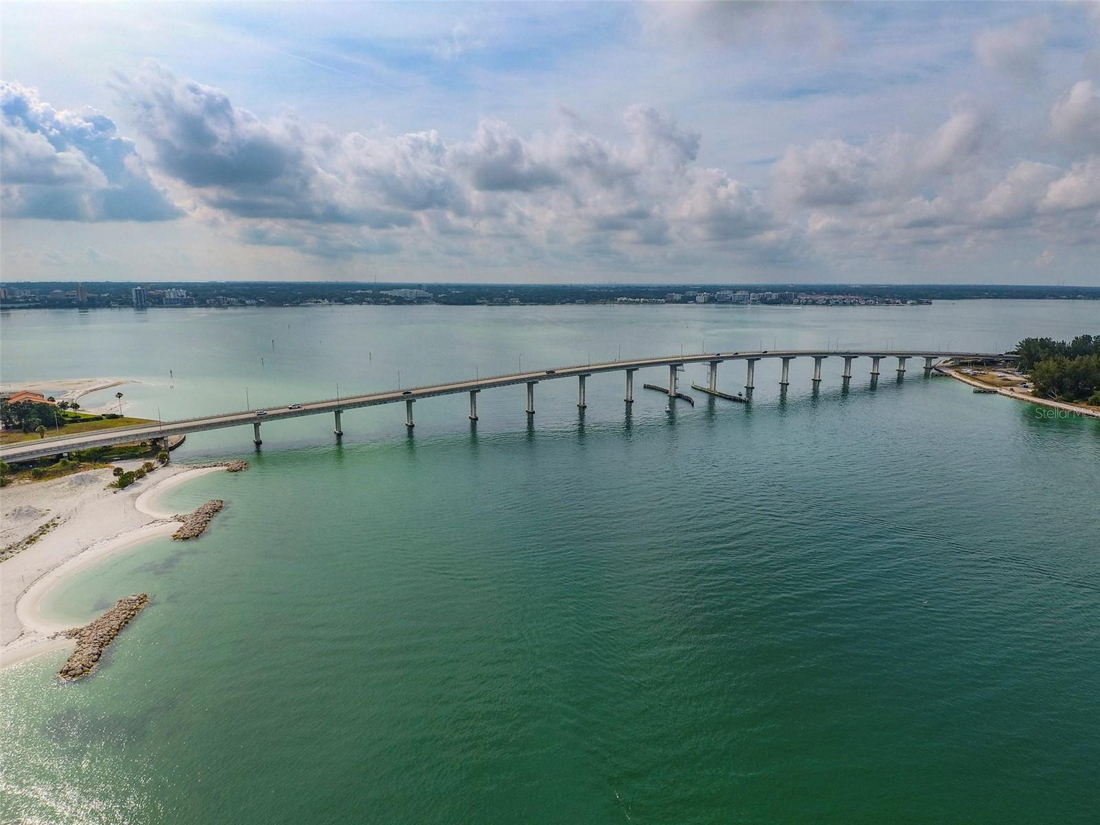 675 S GULFVIEW BLVD #704, CLEARWATER BEACH, FL, 33767