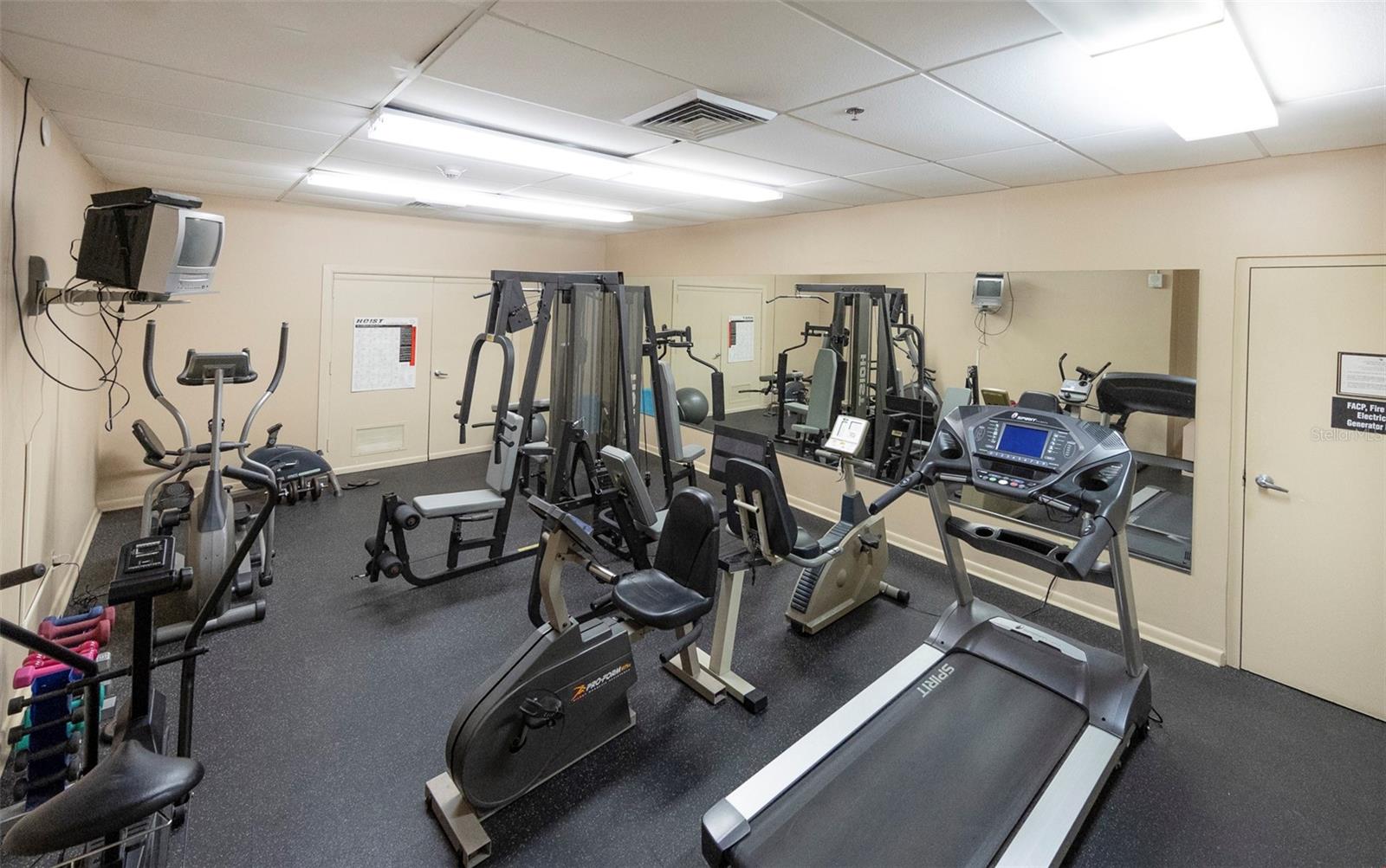 675 S GULFVIEW BLVD #704, CLEARWATER BEACH, FL, 33767
