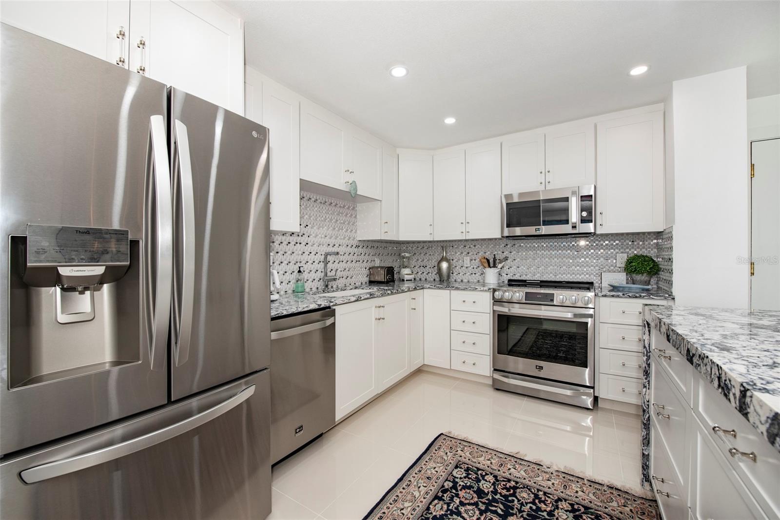 675 S GULFVIEW BLVD #704, CLEARWATER BEACH, FL, 33767