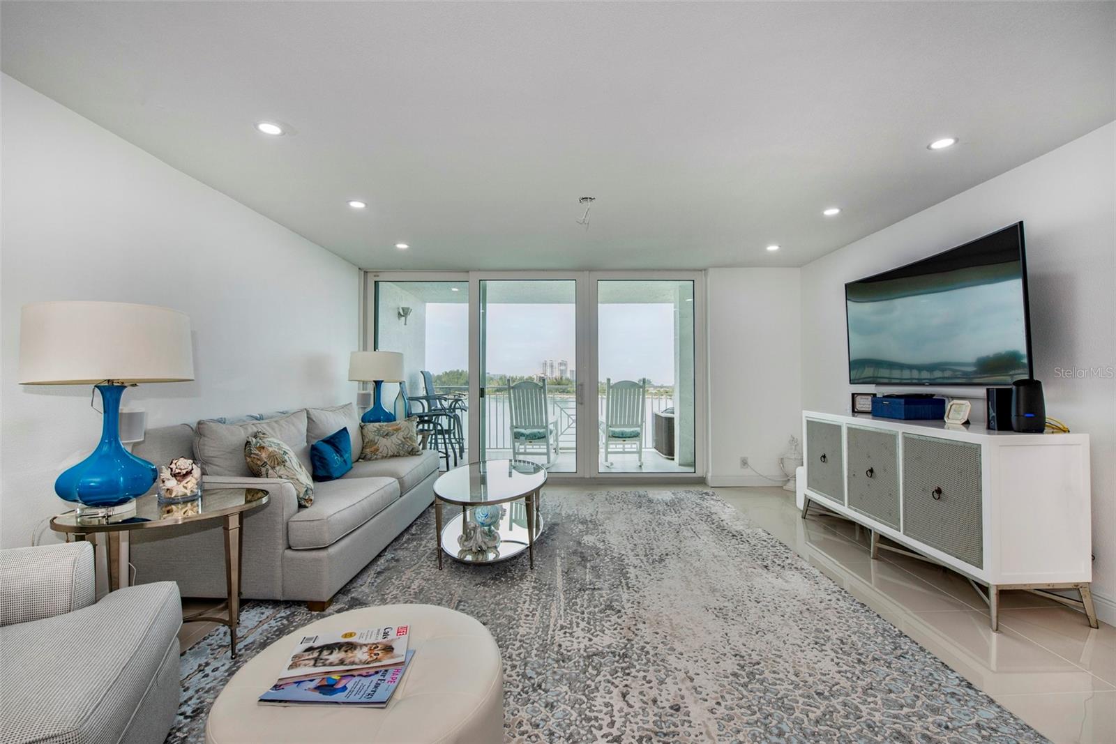 675 S GULFVIEW BLVD #704, CLEARWATER BEACH, FL, 33767
