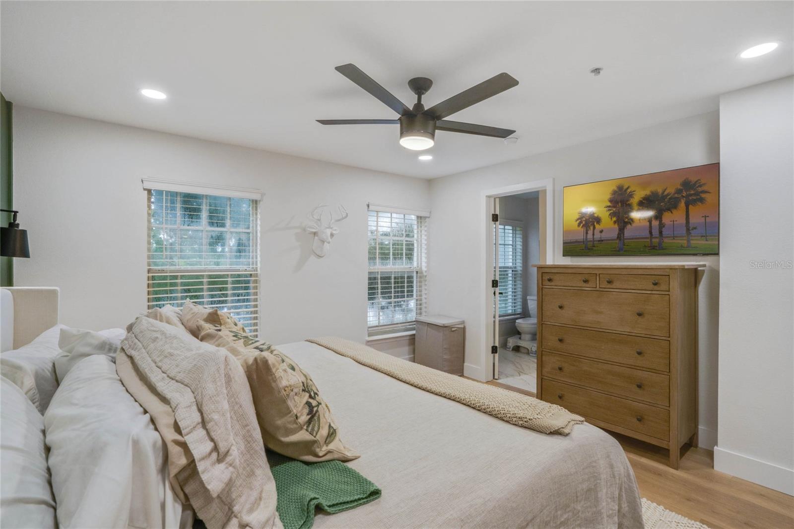 1050 WATERSIDE DR #1050, CELEBRATION, FL, 34747