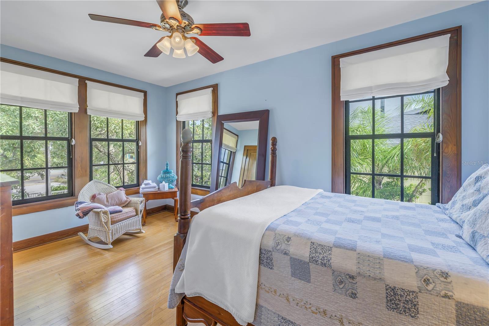 U8254456 Property Photo