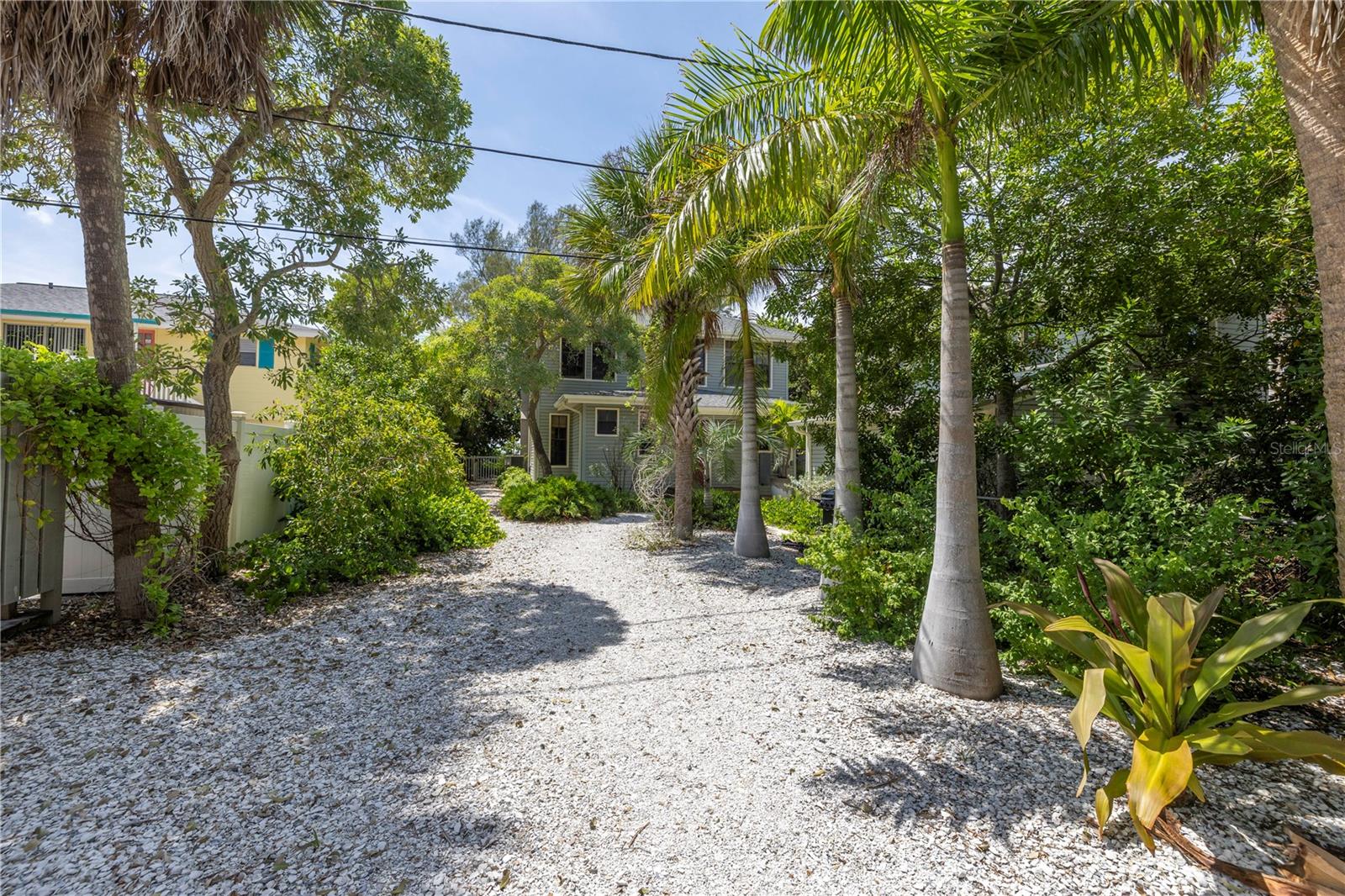 U8254456 Property Photo