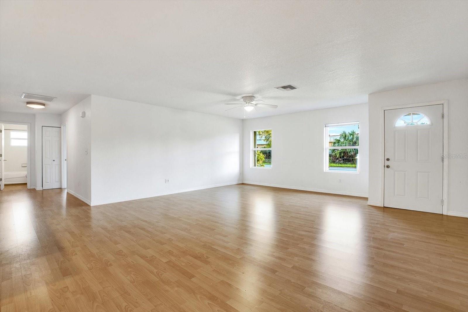 6700 90TH AVE N, PINELLAS PARK, FL, 33782