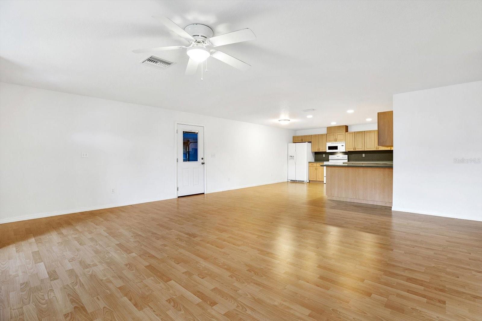 6700 90TH AVE N, PINELLAS PARK, FL, 33782