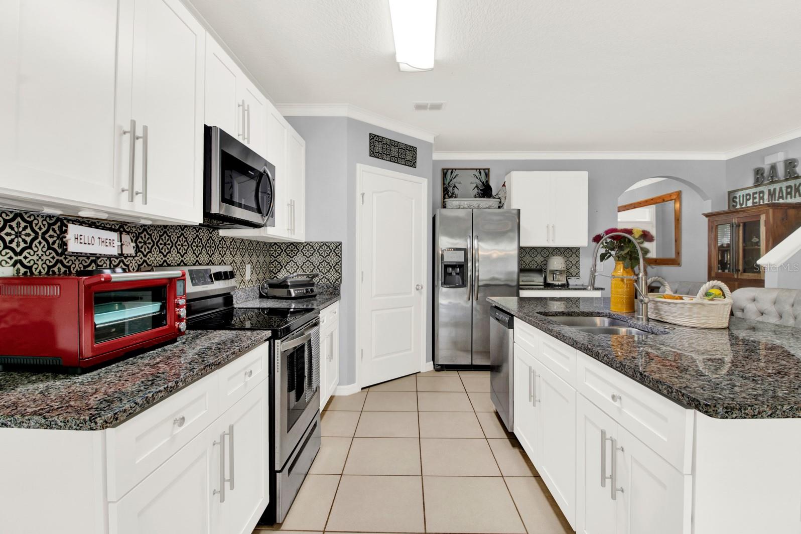 233 TANGLEWOOD DR, DAVENPORT, FL, 33896