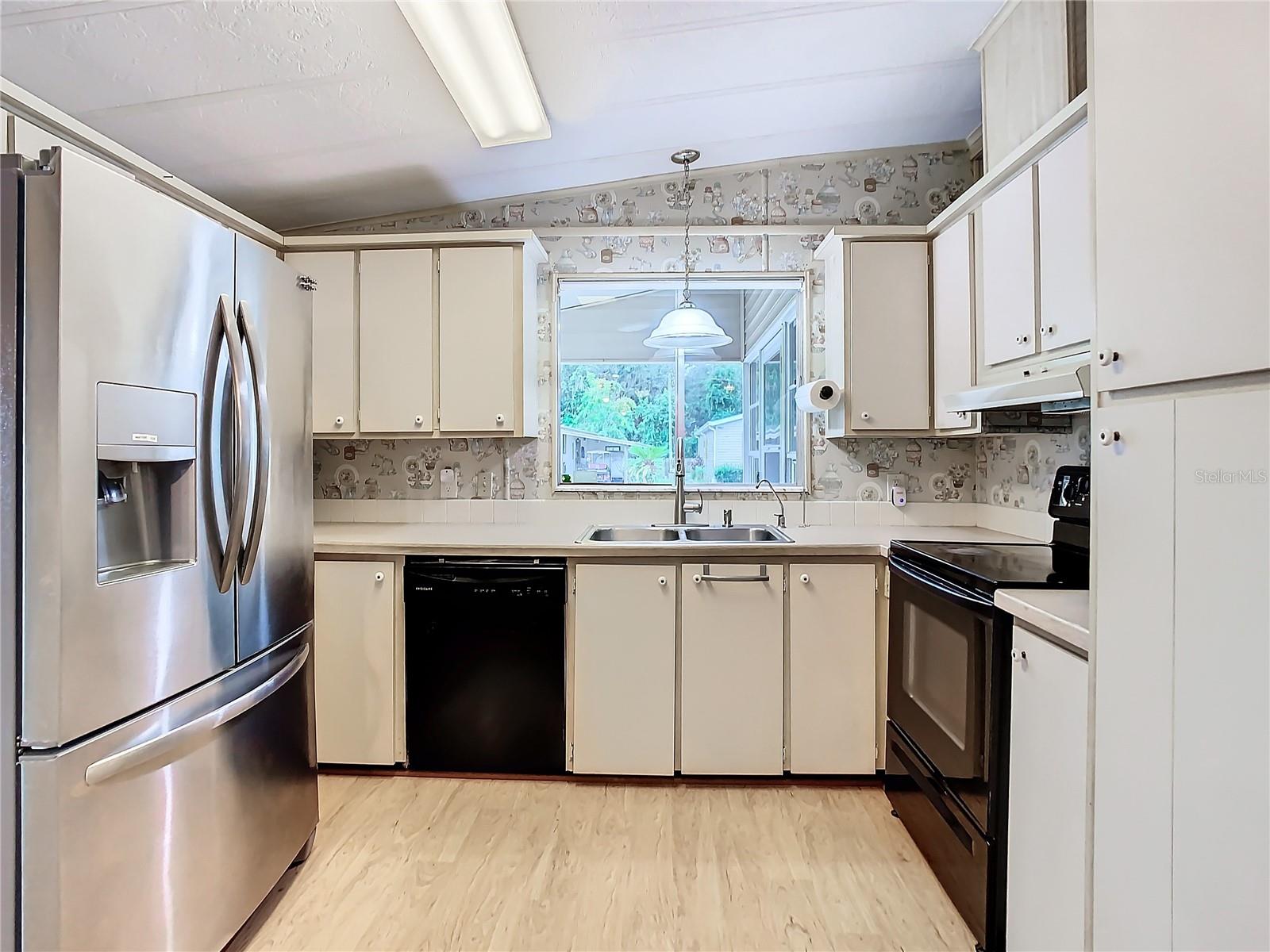 35801 VERDA DR, ZEPHYRHILLS, FL, 33541