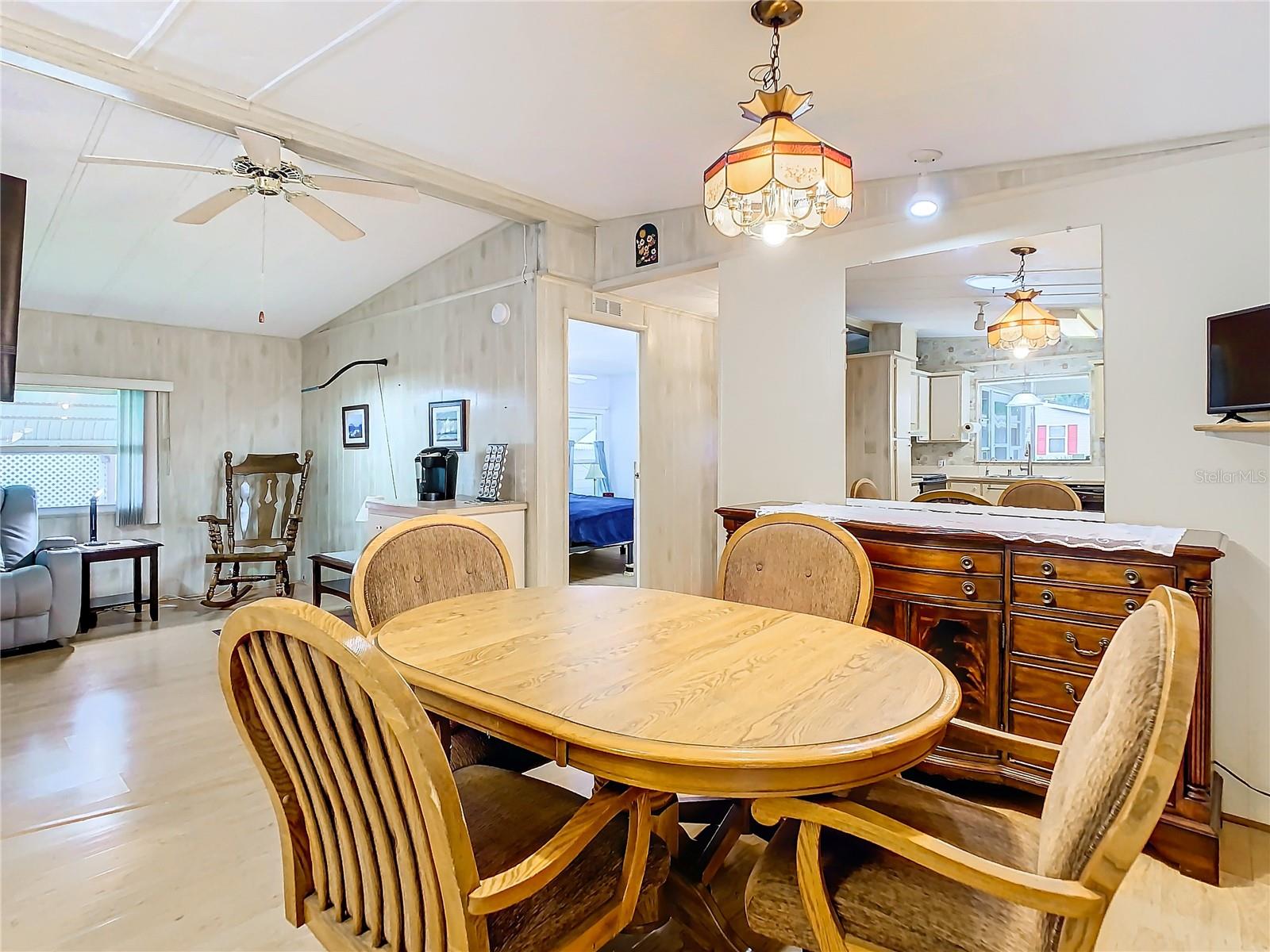 35801 VERDA DR, ZEPHYRHILLS, FL, 33541