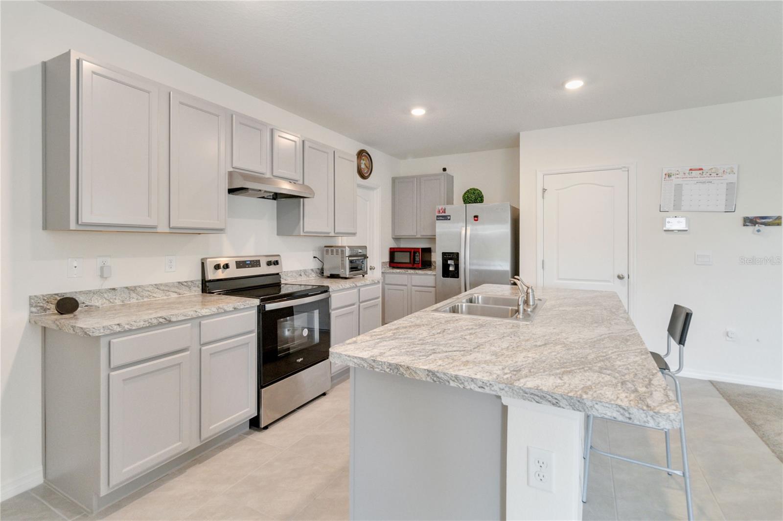 219 EAGLEVIEW LOOP, DAVENPORT, FL, 33837