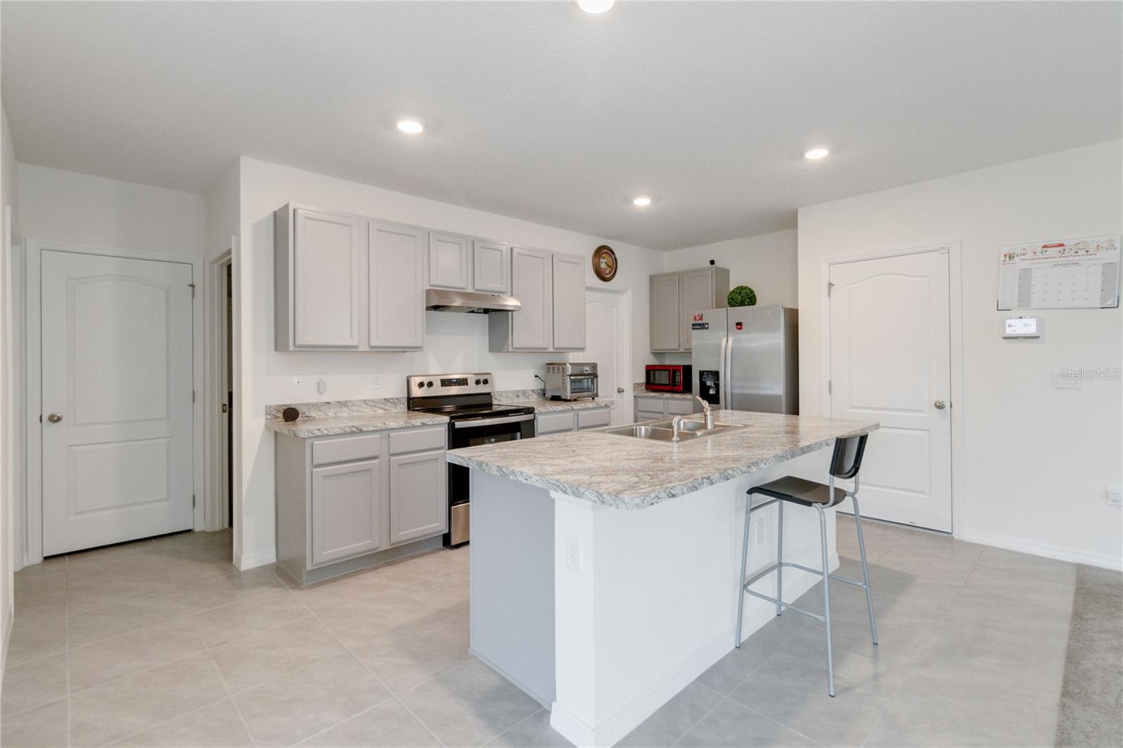 219 EAGLEVIEW LOOP, DAVENPORT, FL, 33837