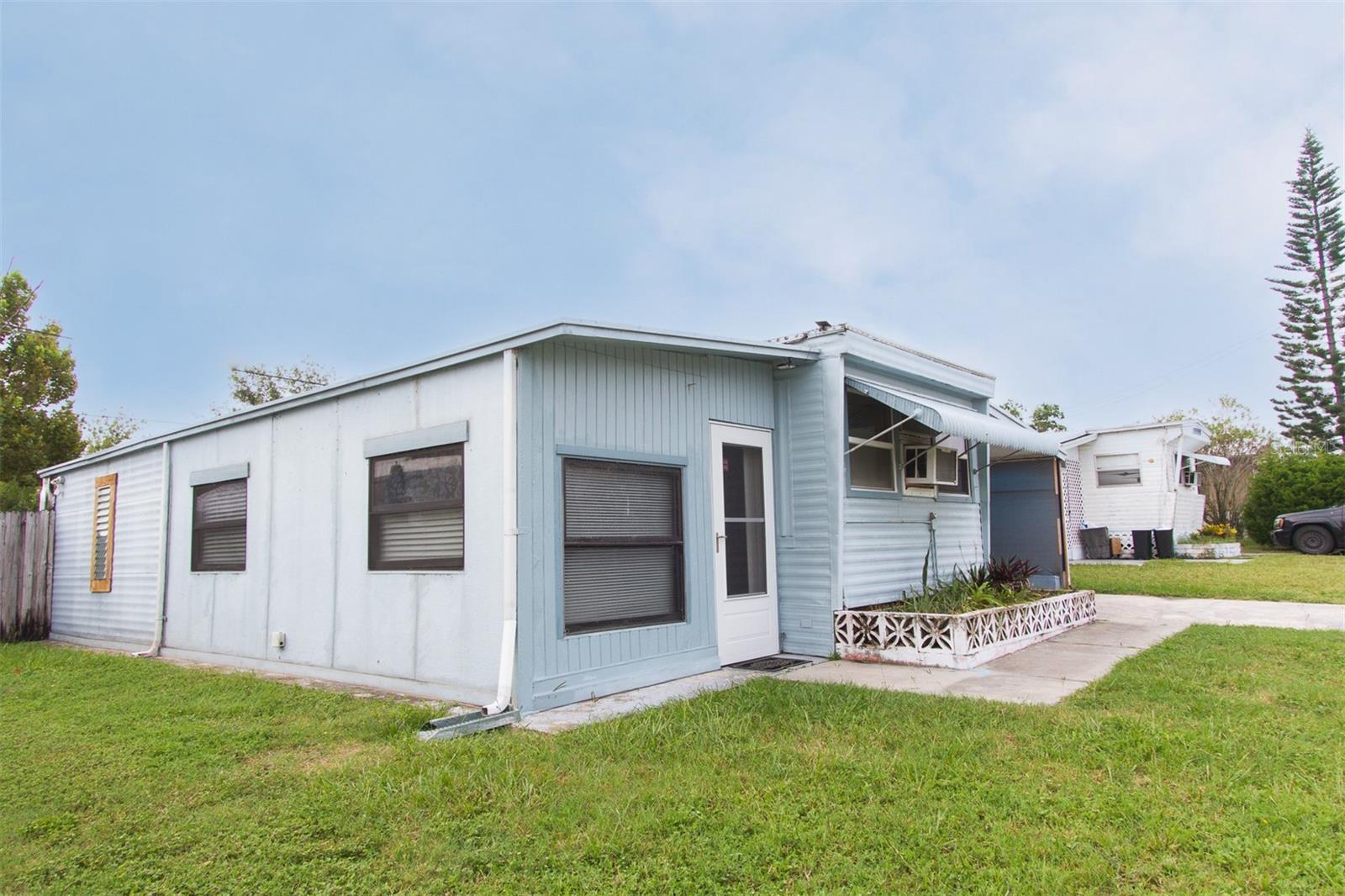 1934 HOLIDAY DR, HOLIDAY, FL, 34691
