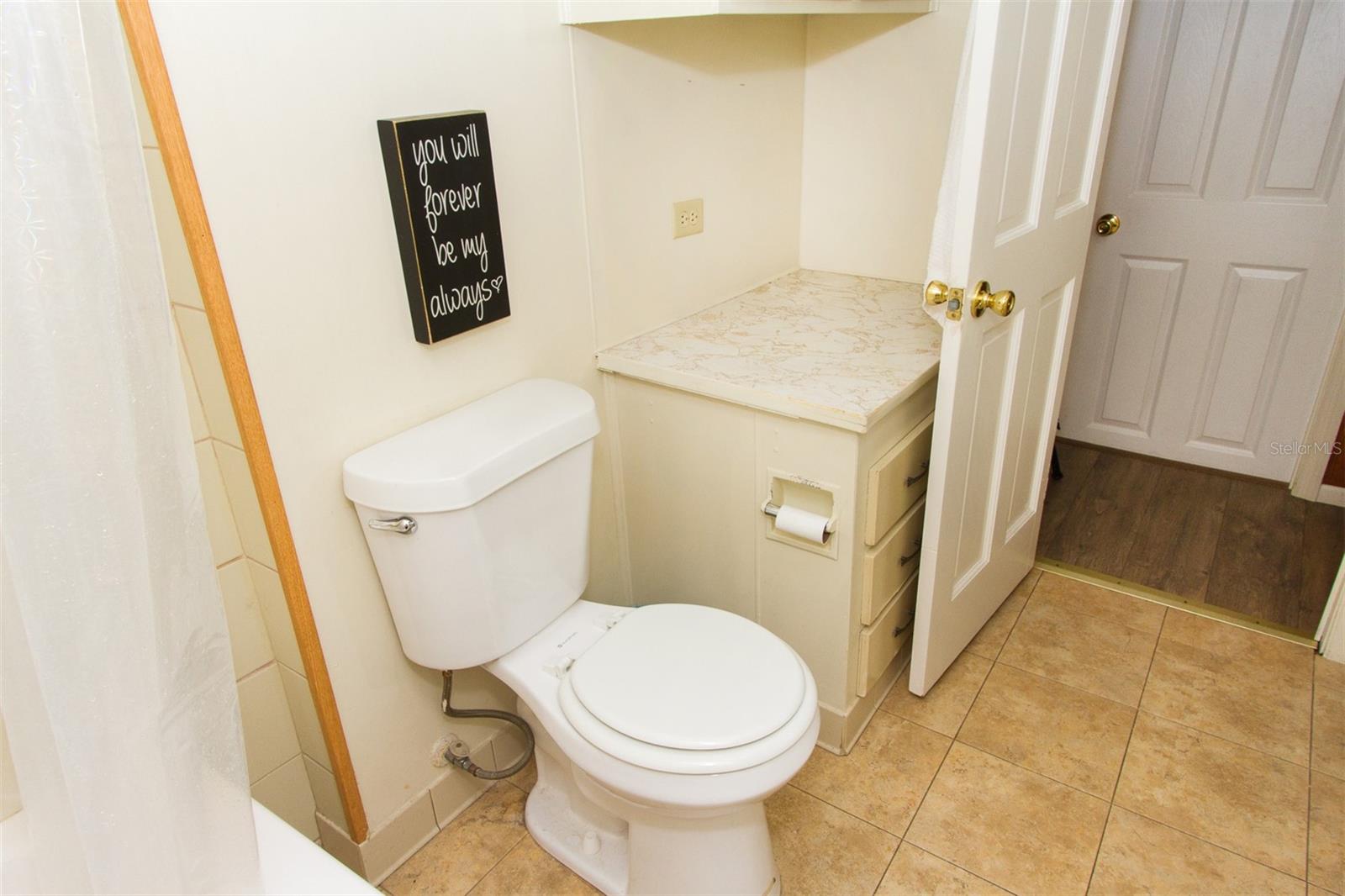 1934 HOLIDAY DR, HOLIDAY, FL, 34691