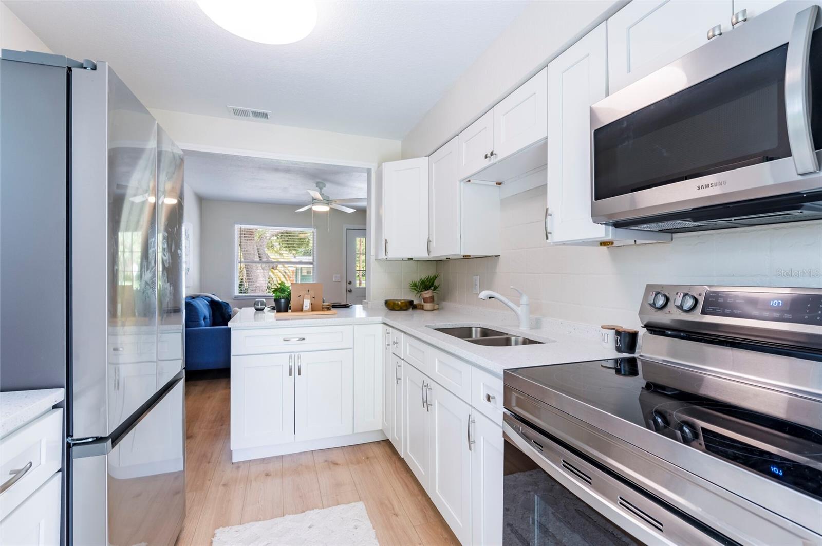 4000 7TH AVE N, ST PETERSBURG, FL, 33713