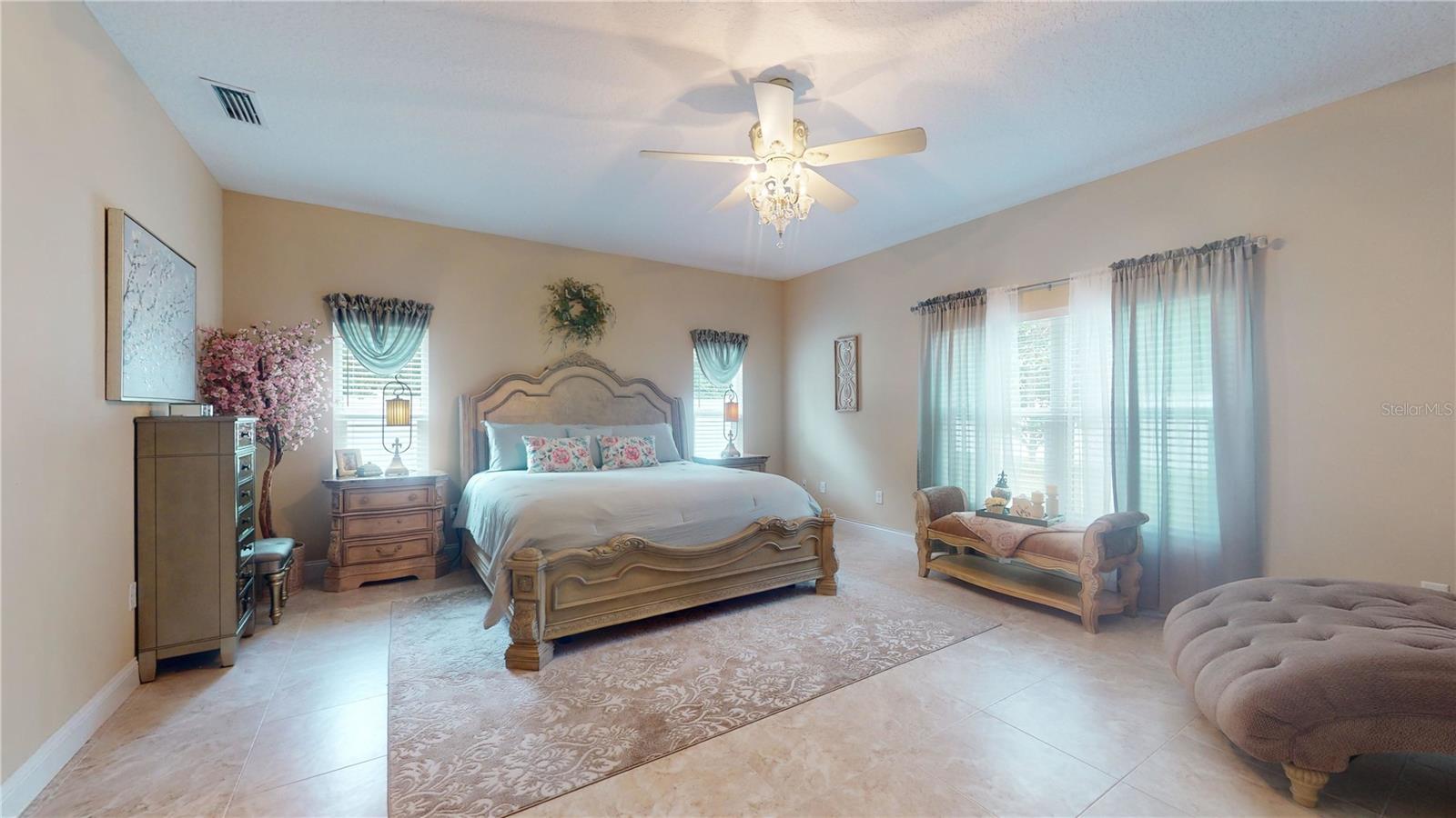4 EVANS DR, PALM COAST, FL, 32164