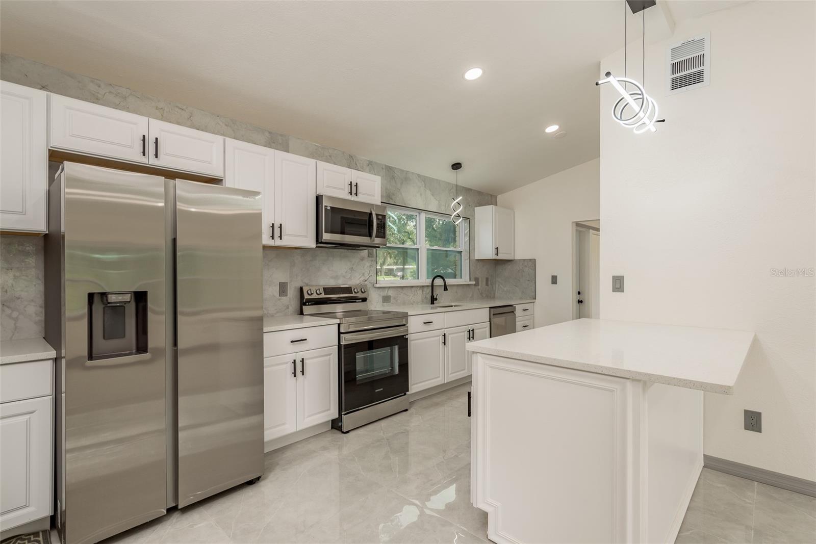 804 BELLEMEADE AVE, TEMPLE TERRACE, FL, 33617
