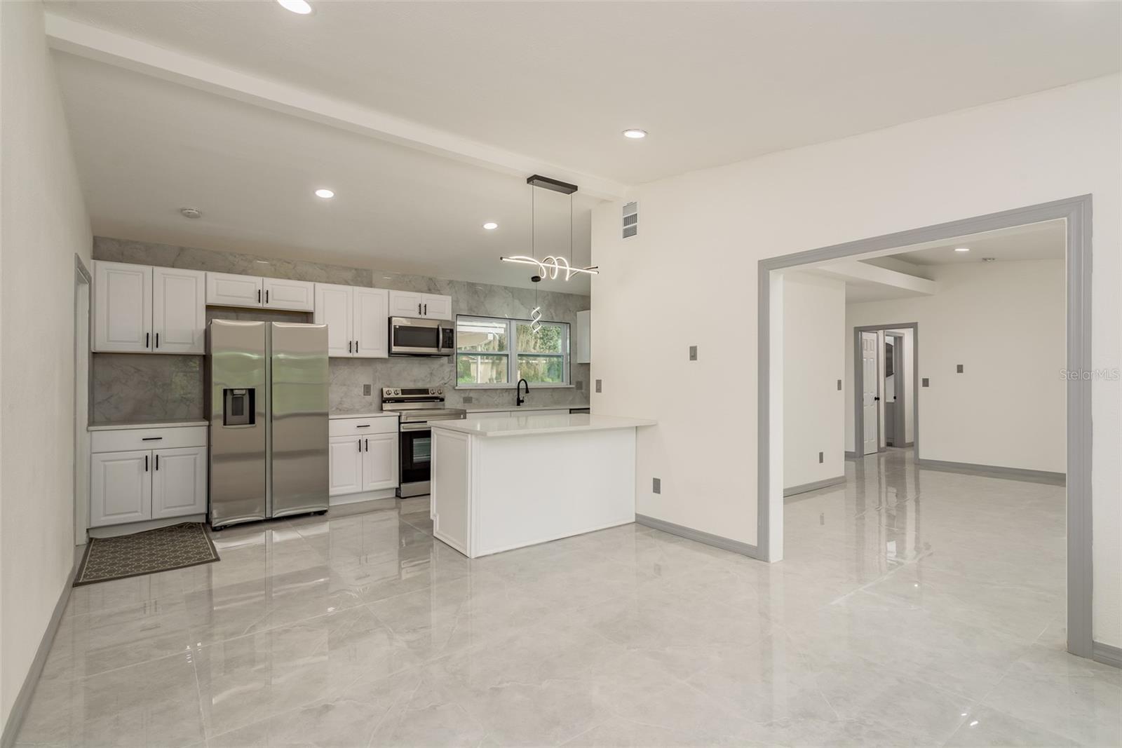 804 BELLEMEADE AVE, TEMPLE TERRACE, FL, 33617