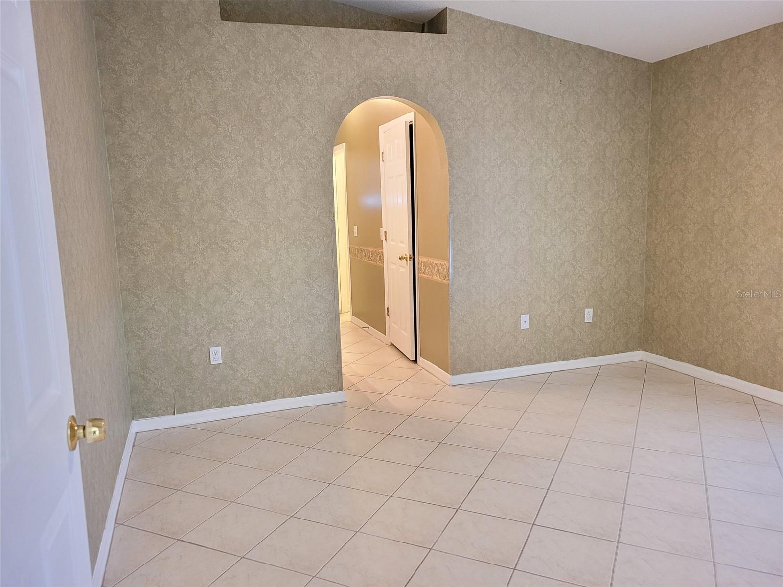 12809 LAKE VISTA DR, GIBSONTON, FL, 33534