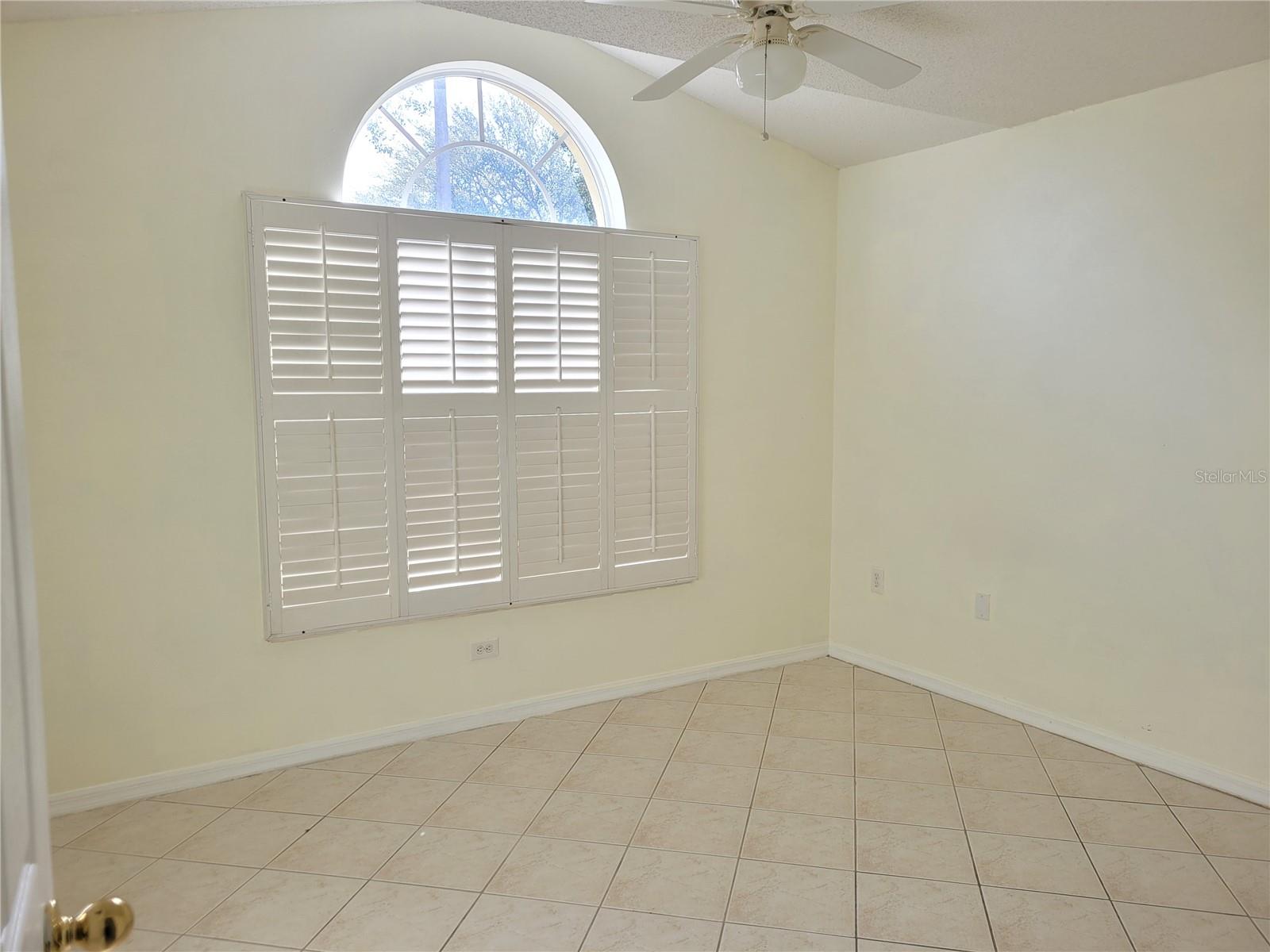 12809 LAKE VISTA DR, GIBSONTON, FL, 33534