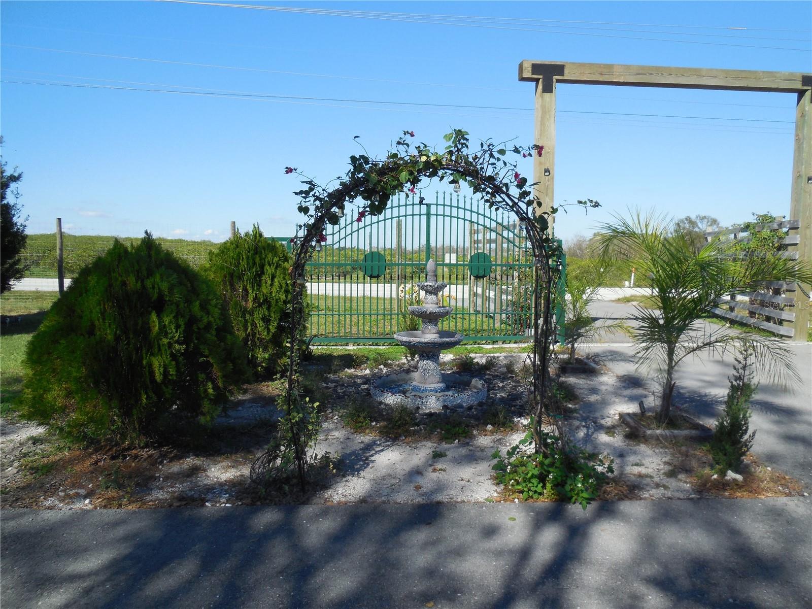 6114 E ST RD 64, ZOLFO SPRINGS, FL, 33890