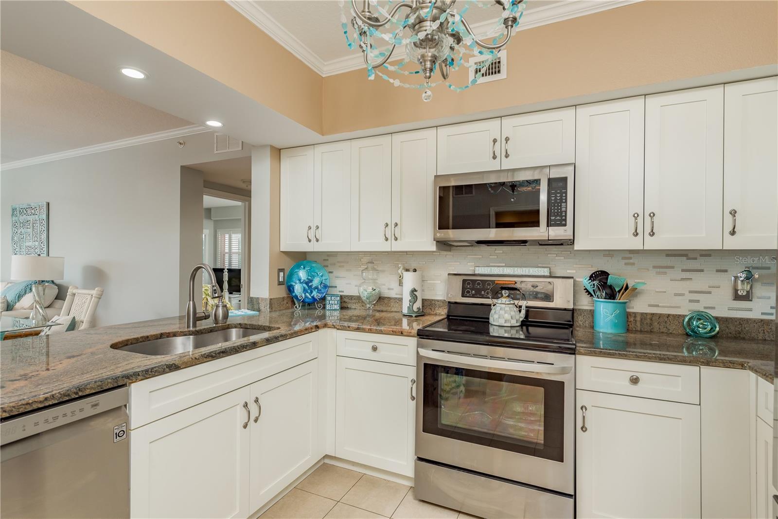 4516 SEAGULL DR #213, NEW PORT RICHEY, FL, 34652