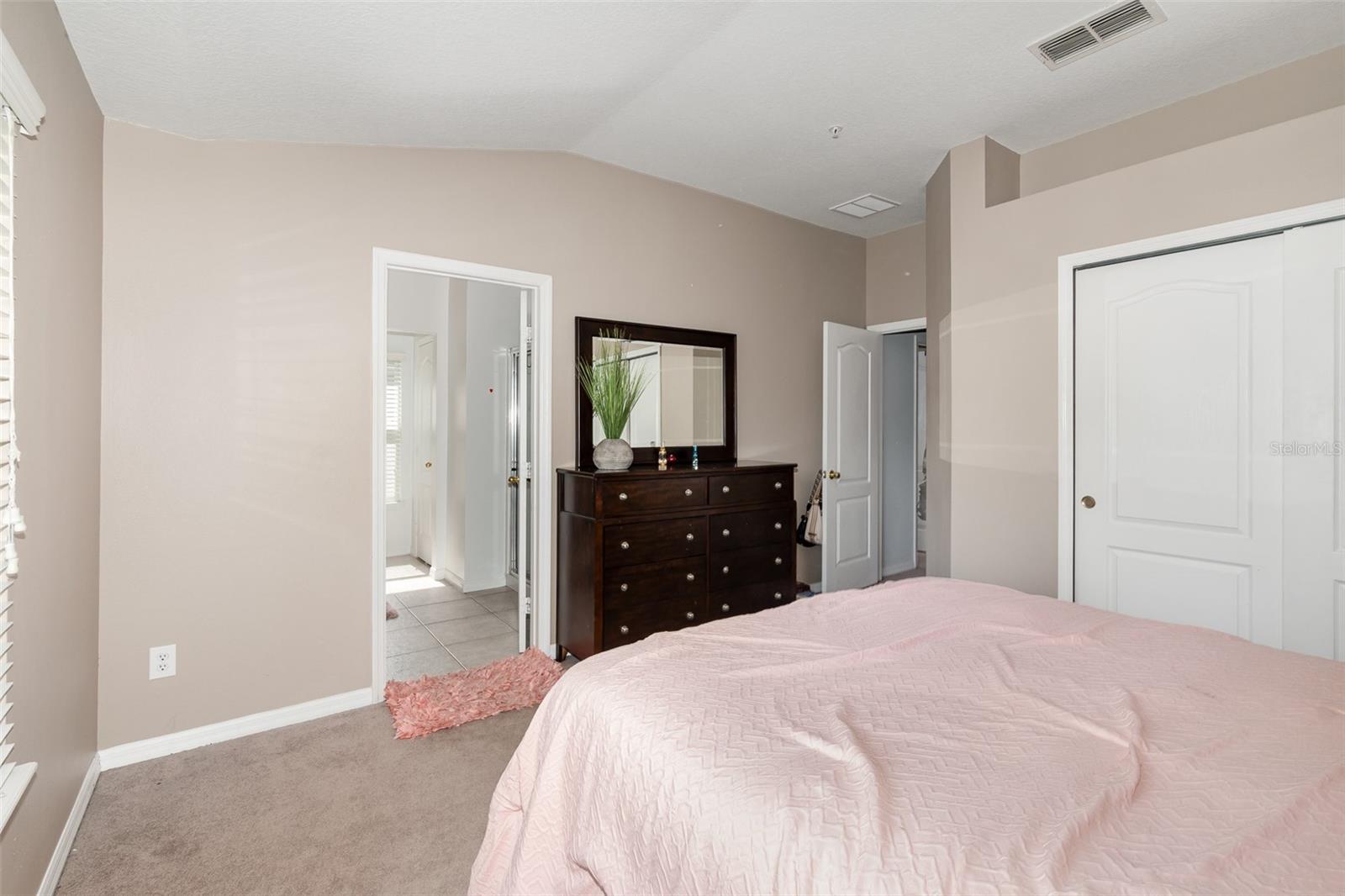 6604 S GOLDENROD RD #100B, ORLANDO, FL, 32822