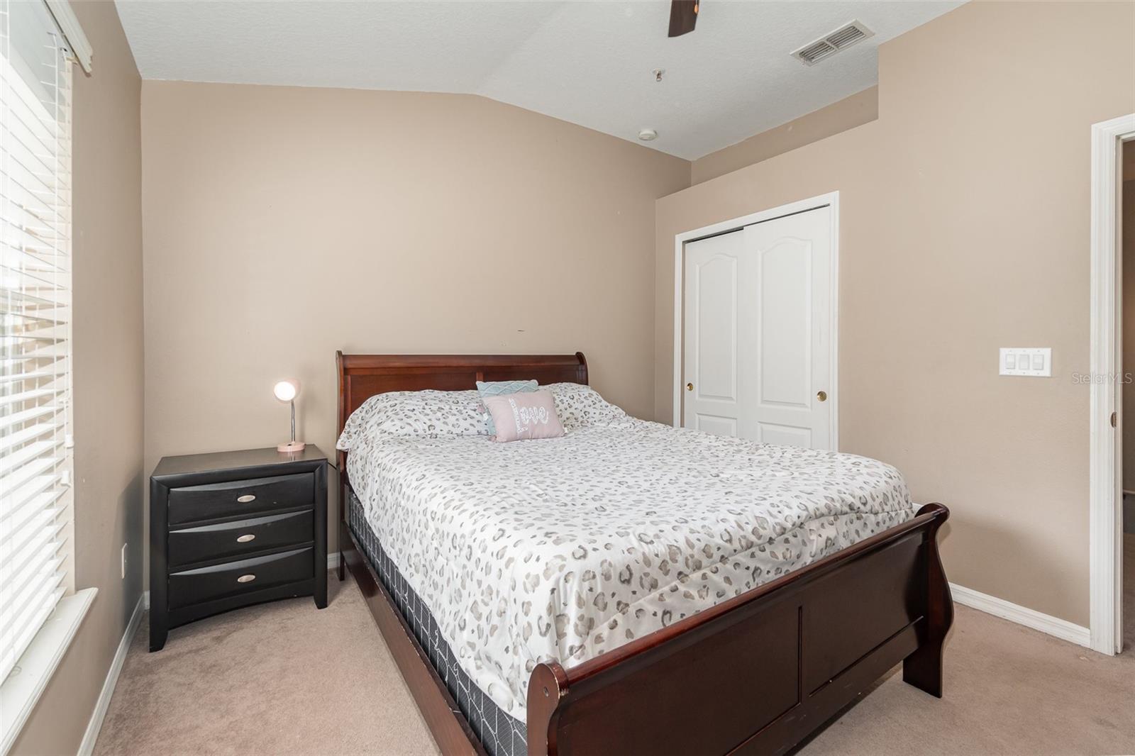6604 S GOLDENROD RD #100B, ORLANDO, FL, 32822