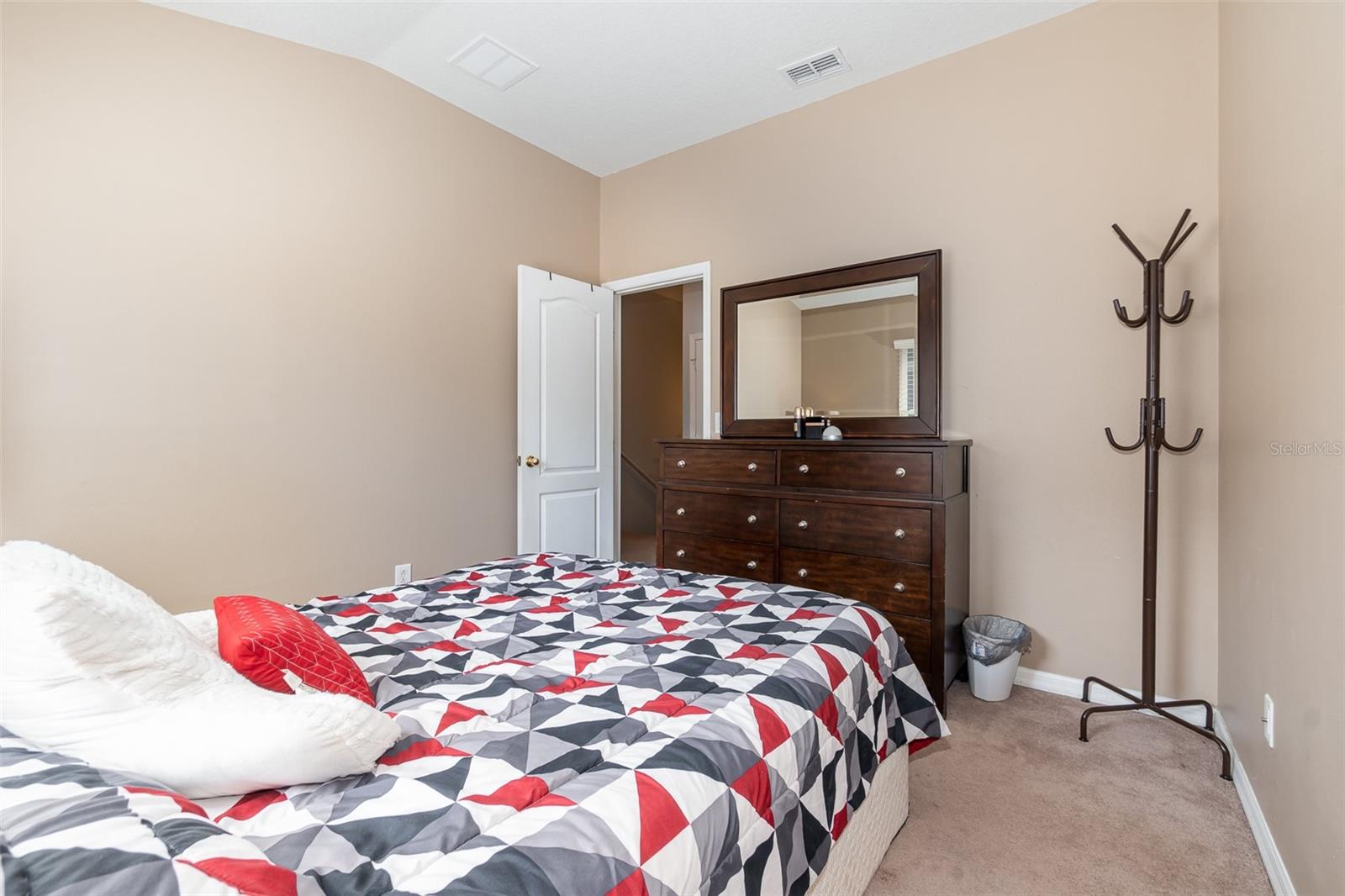 6604 S GOLDENROD RD #100B, ORLANDO, FL, 32822