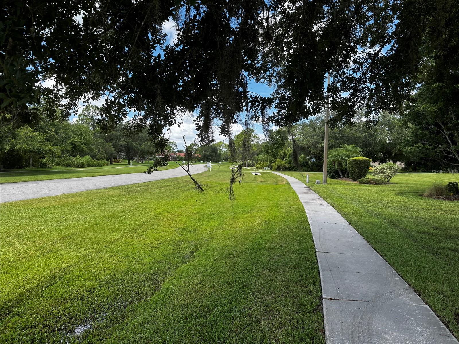 22105 DEER POINTE XING, BRADENTON, FL, 34202