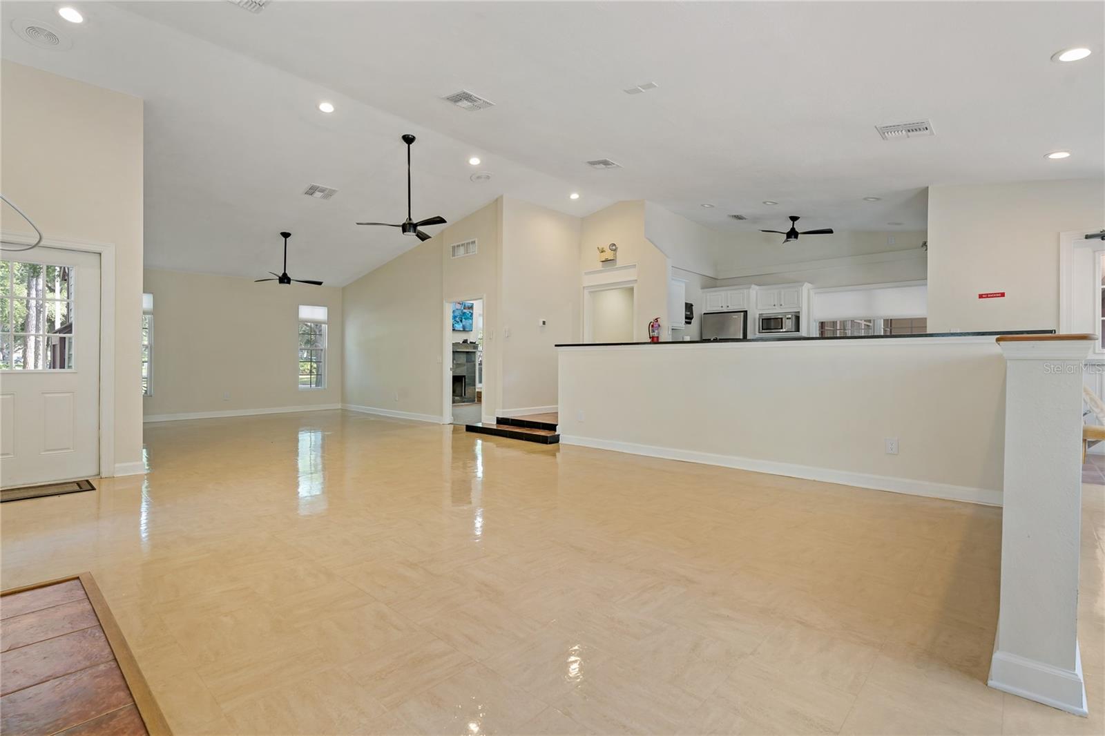 1689 HAMPTON LN #1689, PALM HARBOR, FL, 34683