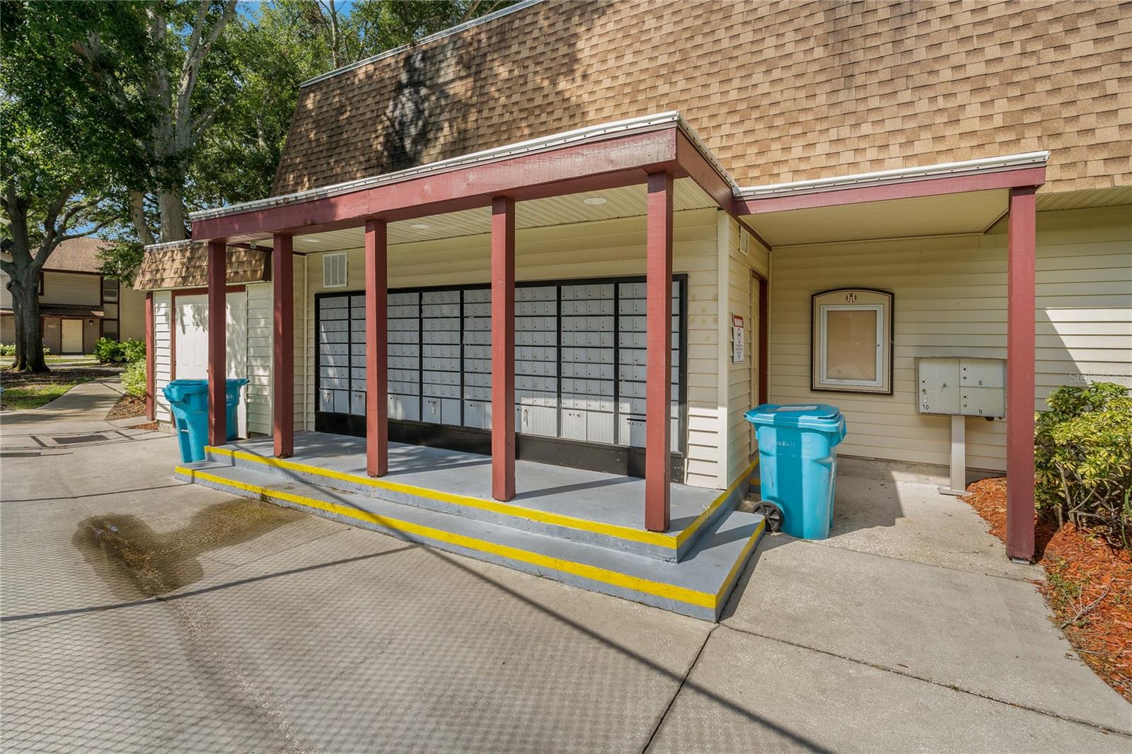 1689 HAMPTON LN #1689, PALM HARBOR, FL, 34683
