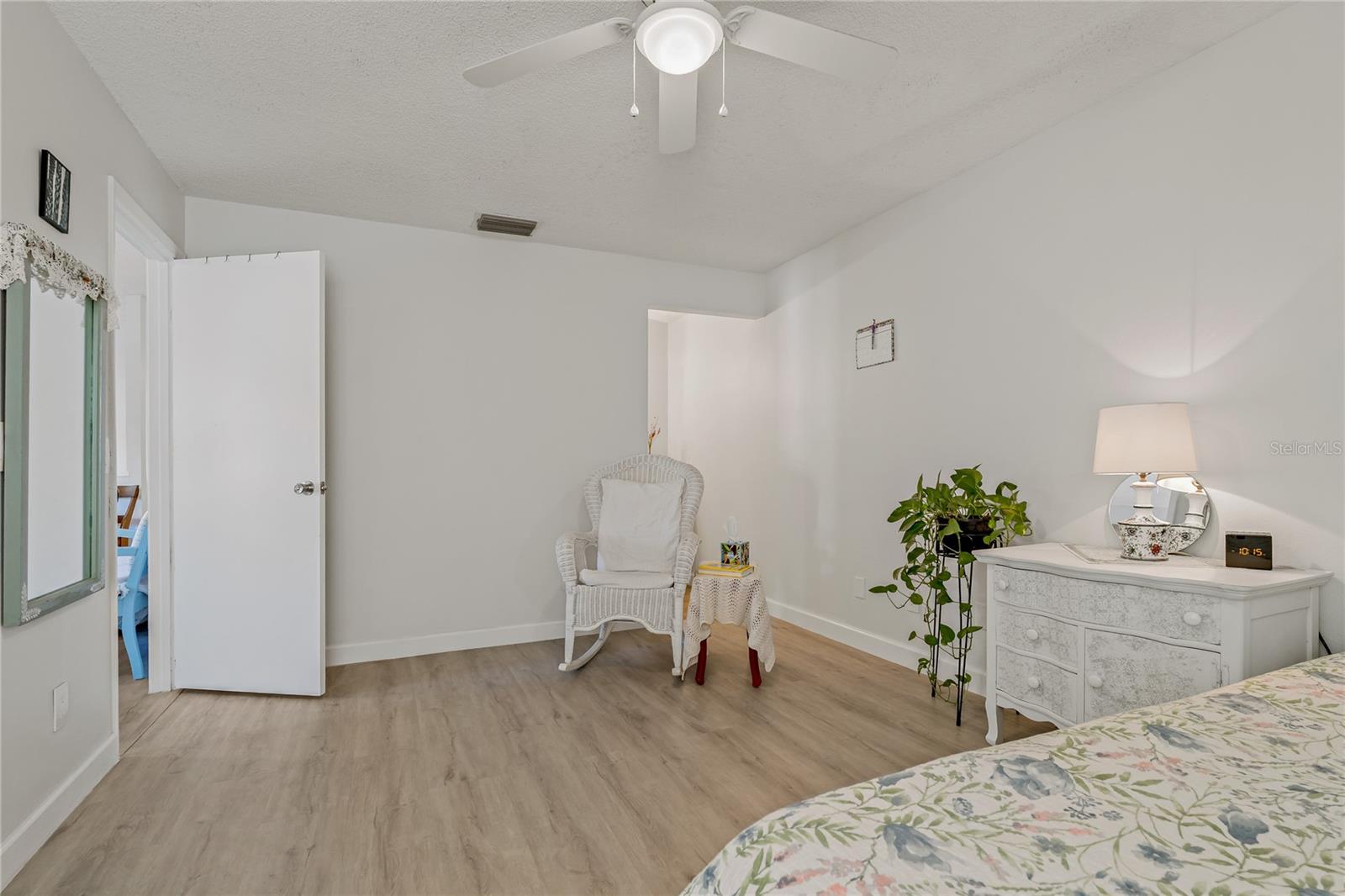 1689 HAMPTON LN #1689, PALM HARBOR, FL, 34683