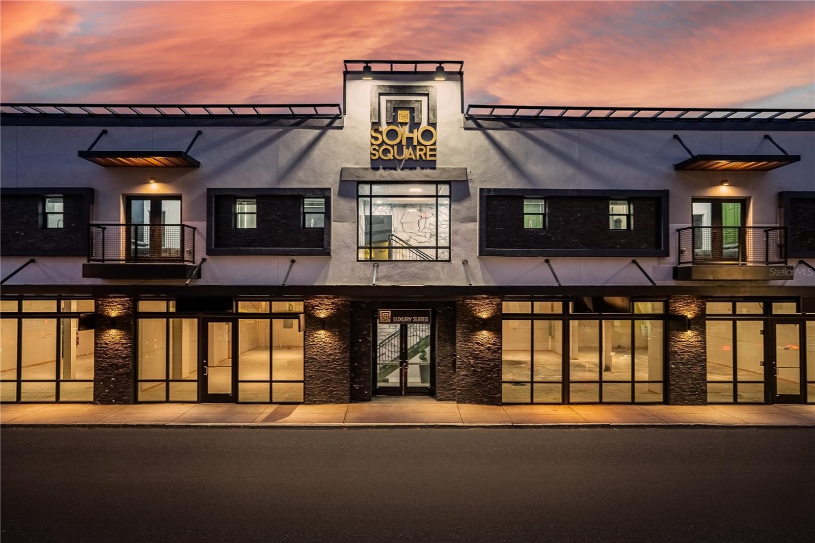 927 S HOWARD AVE, TAMPA, FL, 33606